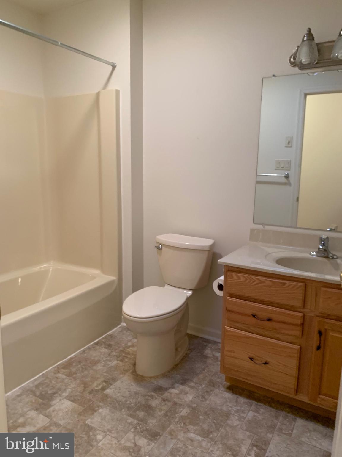 EMERALD POINTE - Residential