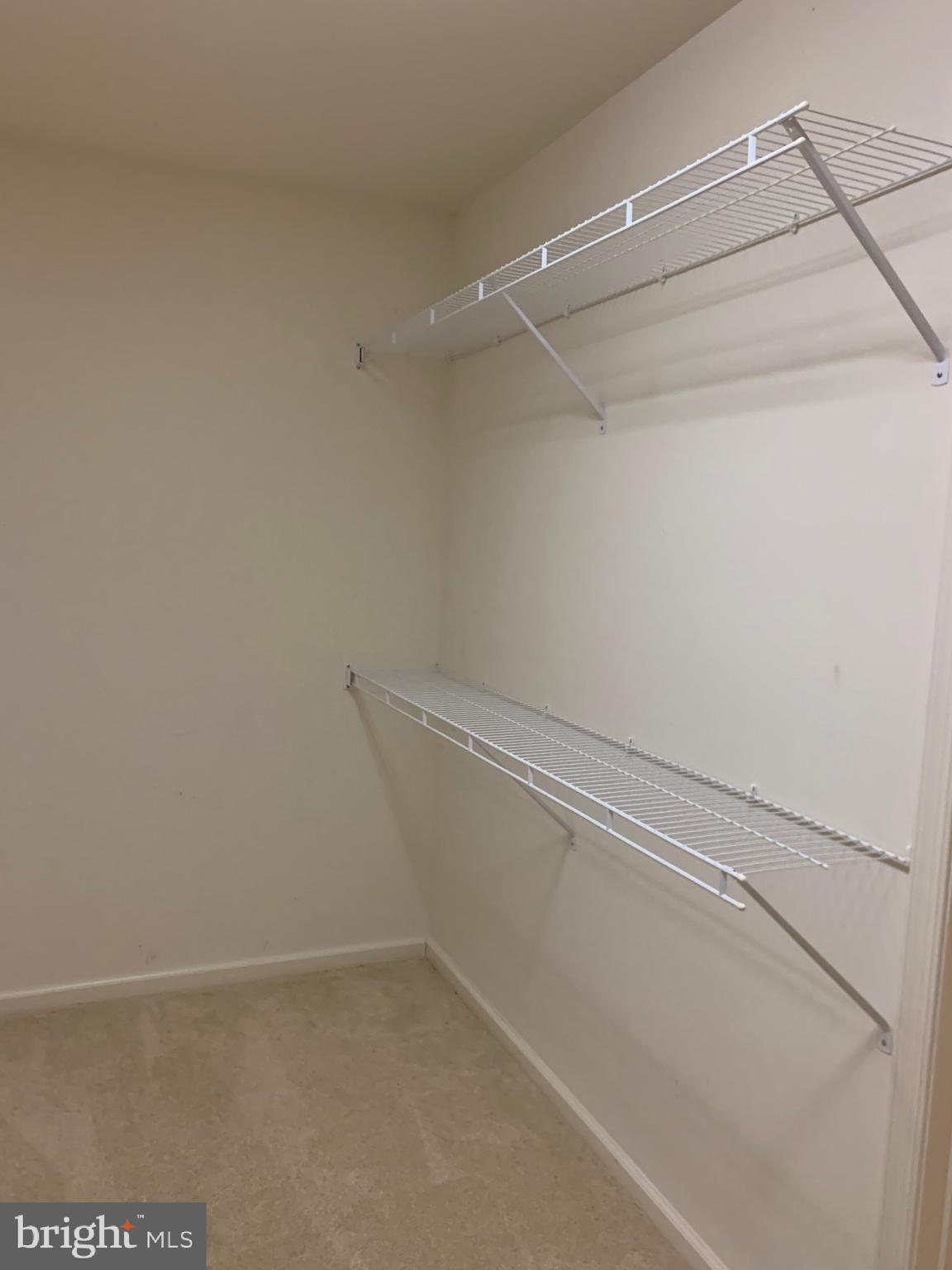 EMERALD POINTE - Residential