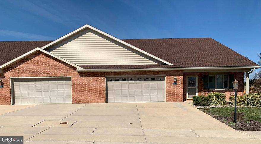 Open House, Sunday 3/29, 1-3 PM.
You truly won't want to miss out on this lovely home which is located on a lot with a prestigious feel to it, across the street (catty corner) from the clubhouse/community center.  Incredible brick end unit with front porch and large screened in sunroom on the rear of the home. This lovely home has wide doorways some with arches, large spacious kitchen w/ granite counter tops, built-in snack bar with stools, portable island and a built-in desk w/ above hutch.  Being an end unit w/ all the extra windows it allows an abundance of natural light in, or if you prefer it to be more shaded, you can close all the interior plantation/cafe shutters.   The large primary suite w/ ceiling fan offers an enormous primary bath with double walk-in shower and a separate shower/bath combination and access to the massive walk-in closet.  2nd bedroom w/ ceiling fan and full bath in the hall as well as the laundry room which leads to the oversize front-loading garage that offers a pulldown attic in the garage which offers 525 sq ft.  This Jewell model was modified from the original plans when it was built.  Home offers build in speaker system throughout with stereo equipment included. Located in the north end in the sought after Emerald Pointe Subdivision which is an age restricted community.  Close to shopping, restaurants, fitness centers, medical facilities, and more.