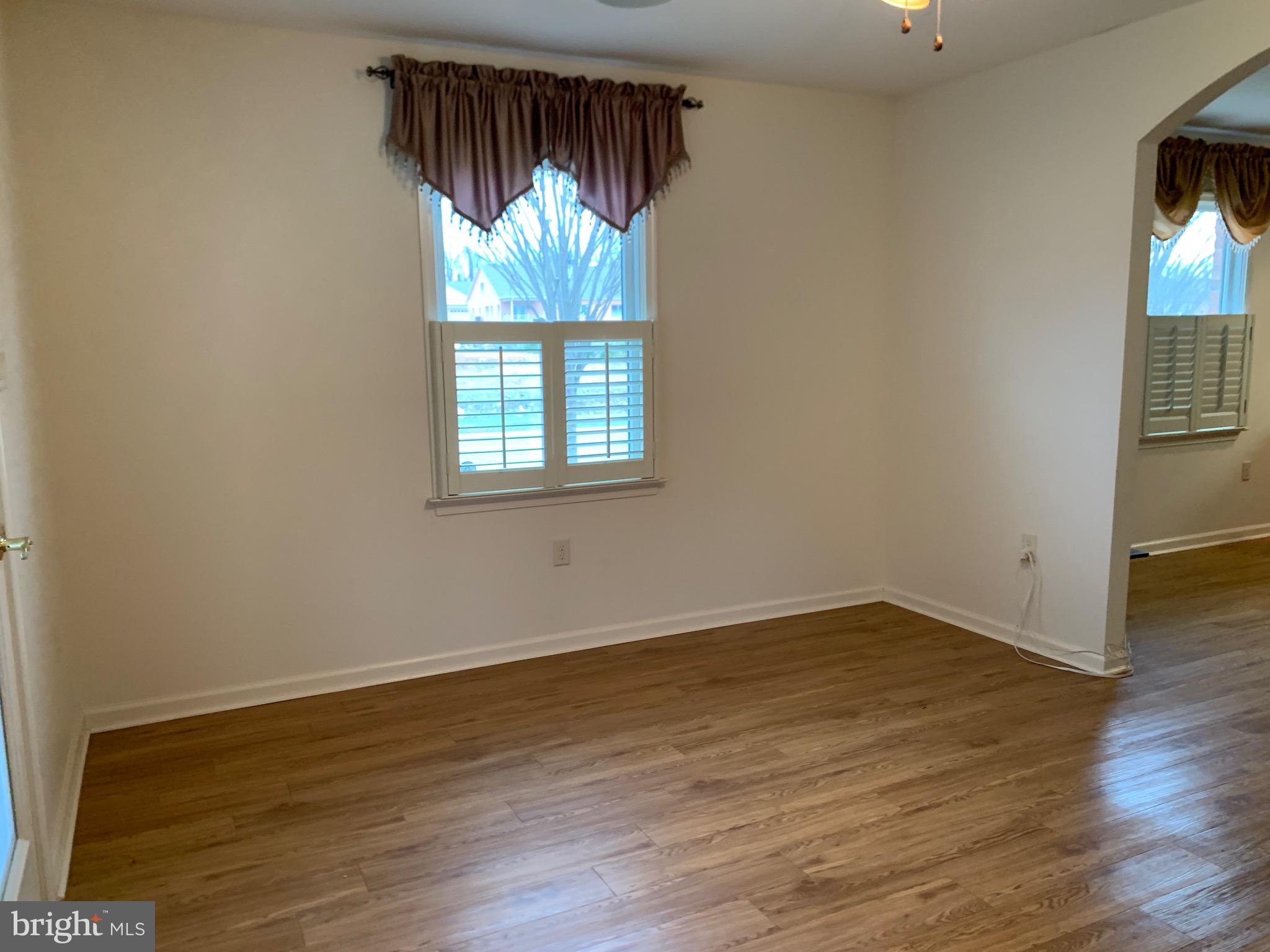 EMERALD POINTE - Residential