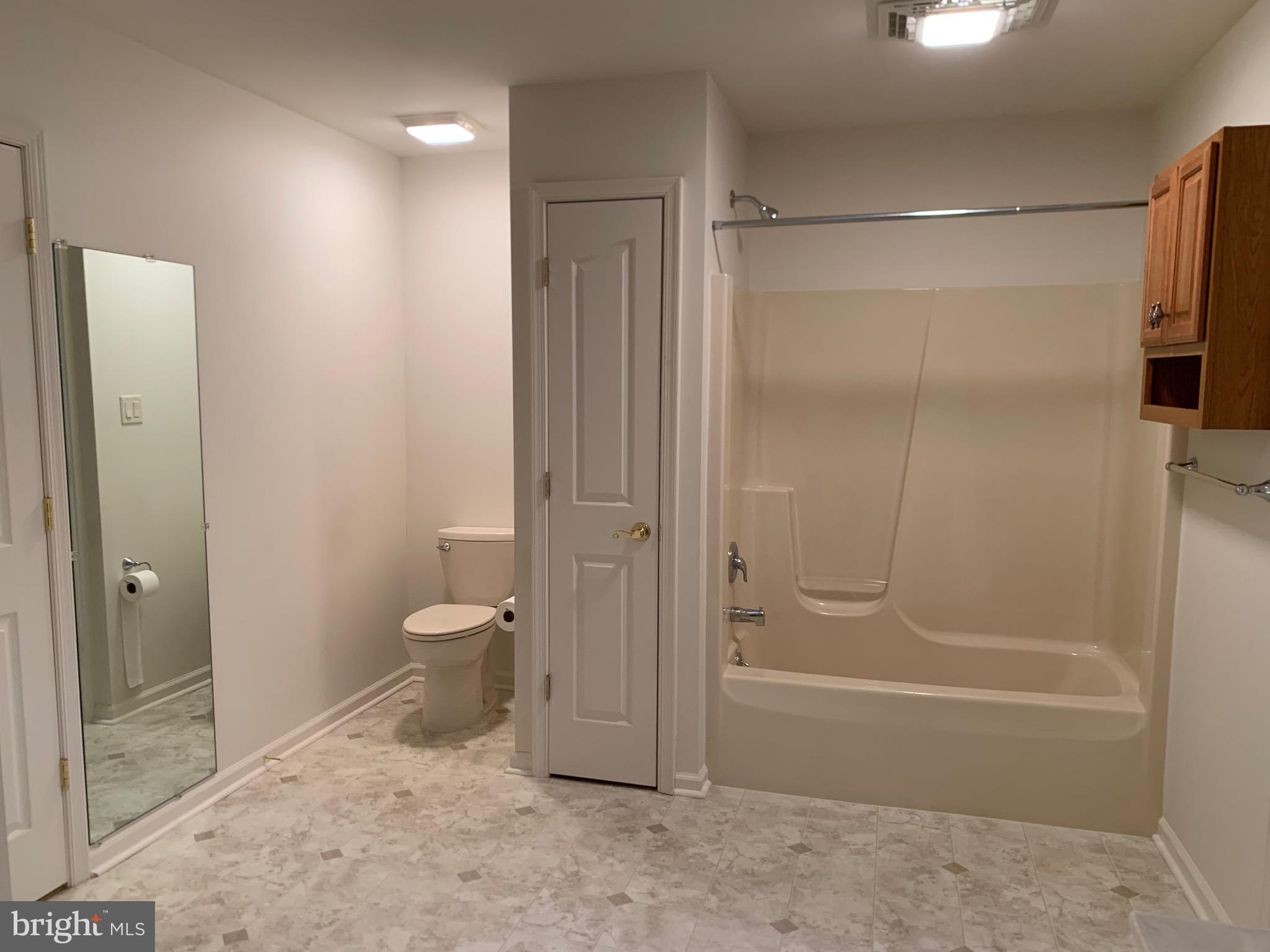 EMERALD POINTE - Residential