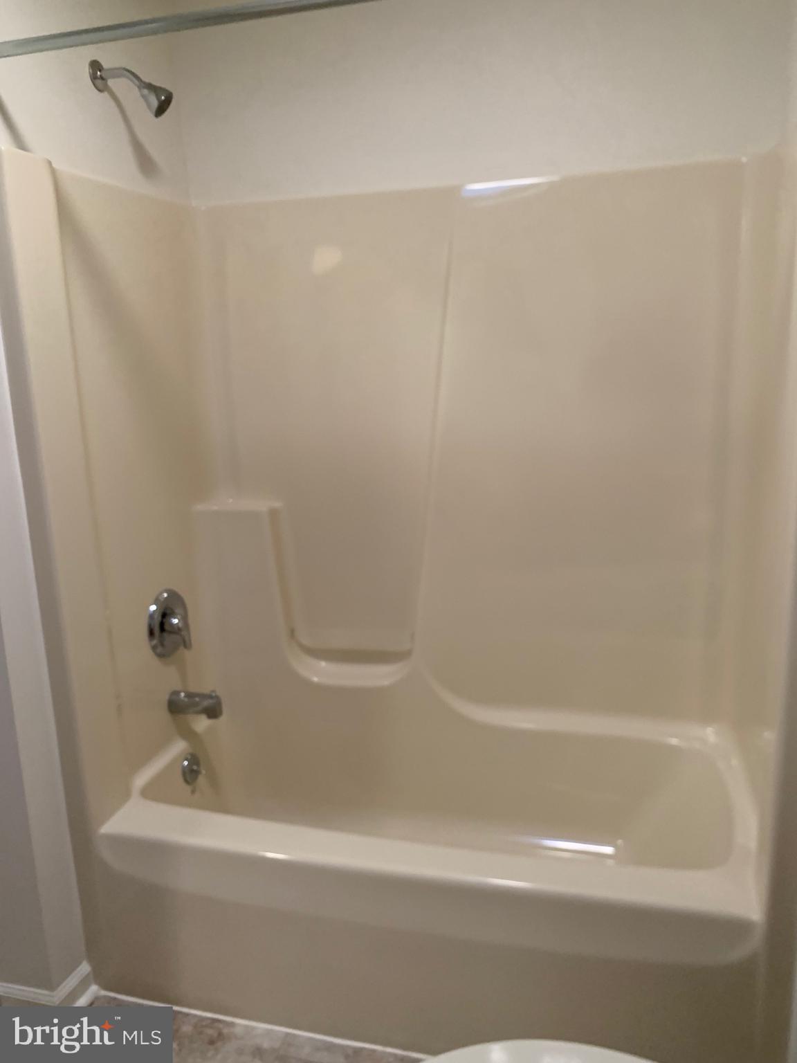 EMERALD POINTE - Residential