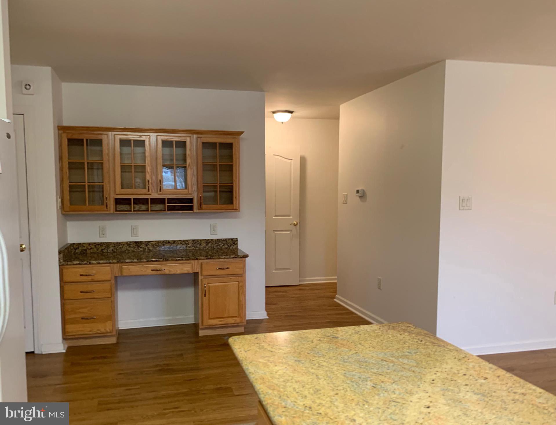 EMERALD POINTE - Residential