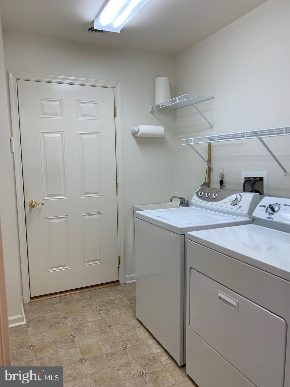 EMERALD POINTE - Residential