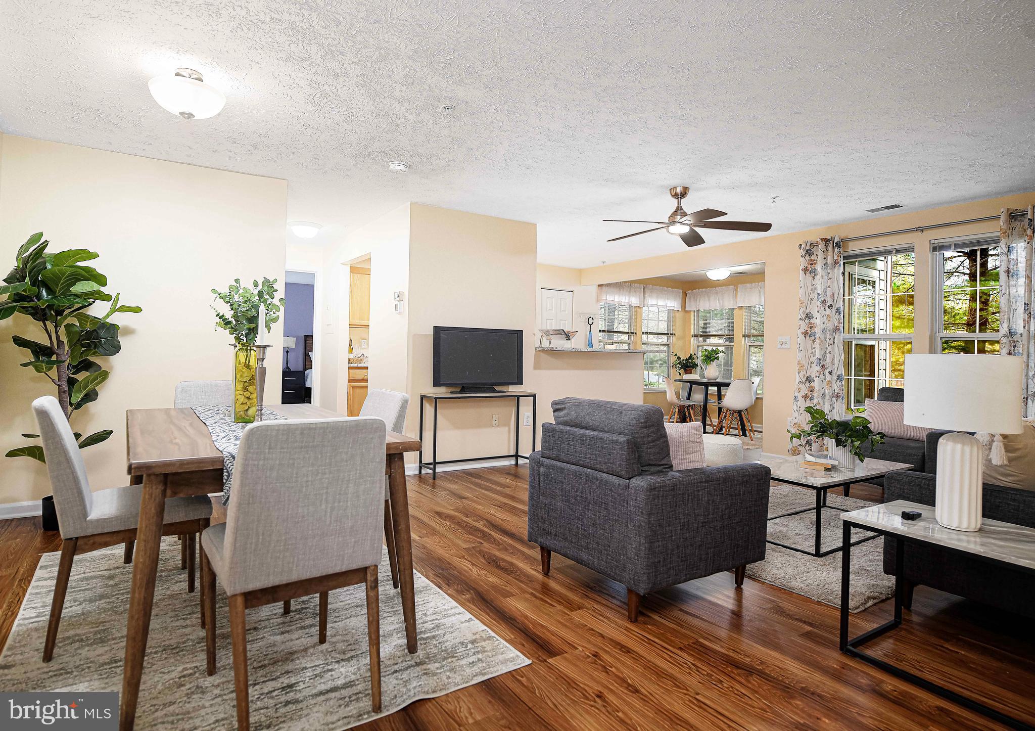 PINEY ORCHARD - Residential