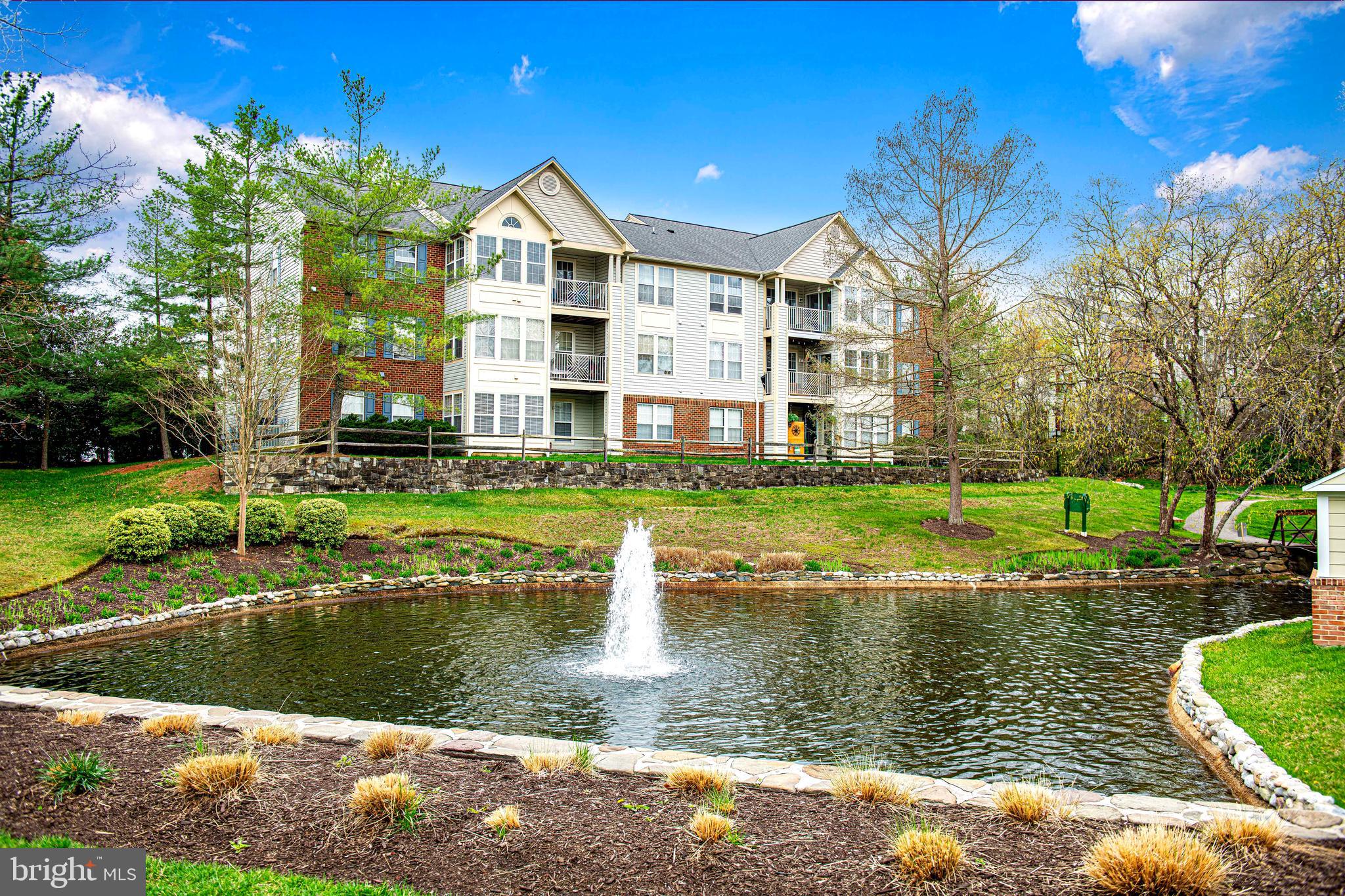 PINEY ORCHARD - Residential