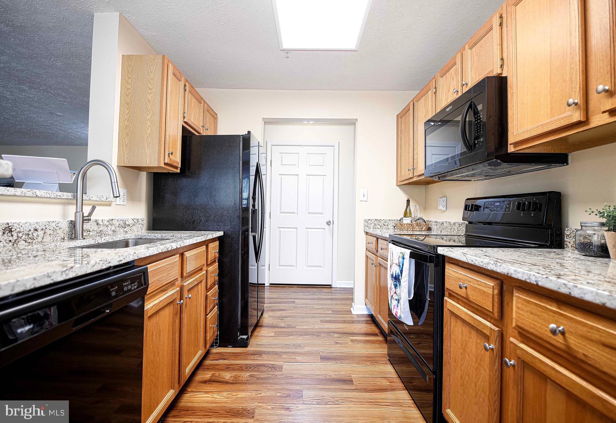 PINEY ORCHARD - Residential