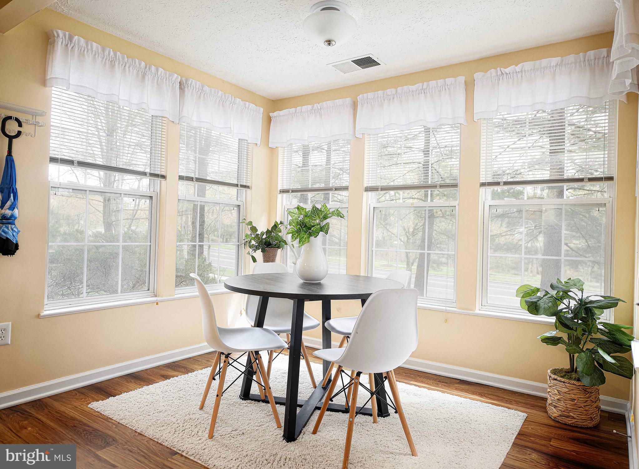 PINEY ORCHARD - Residential