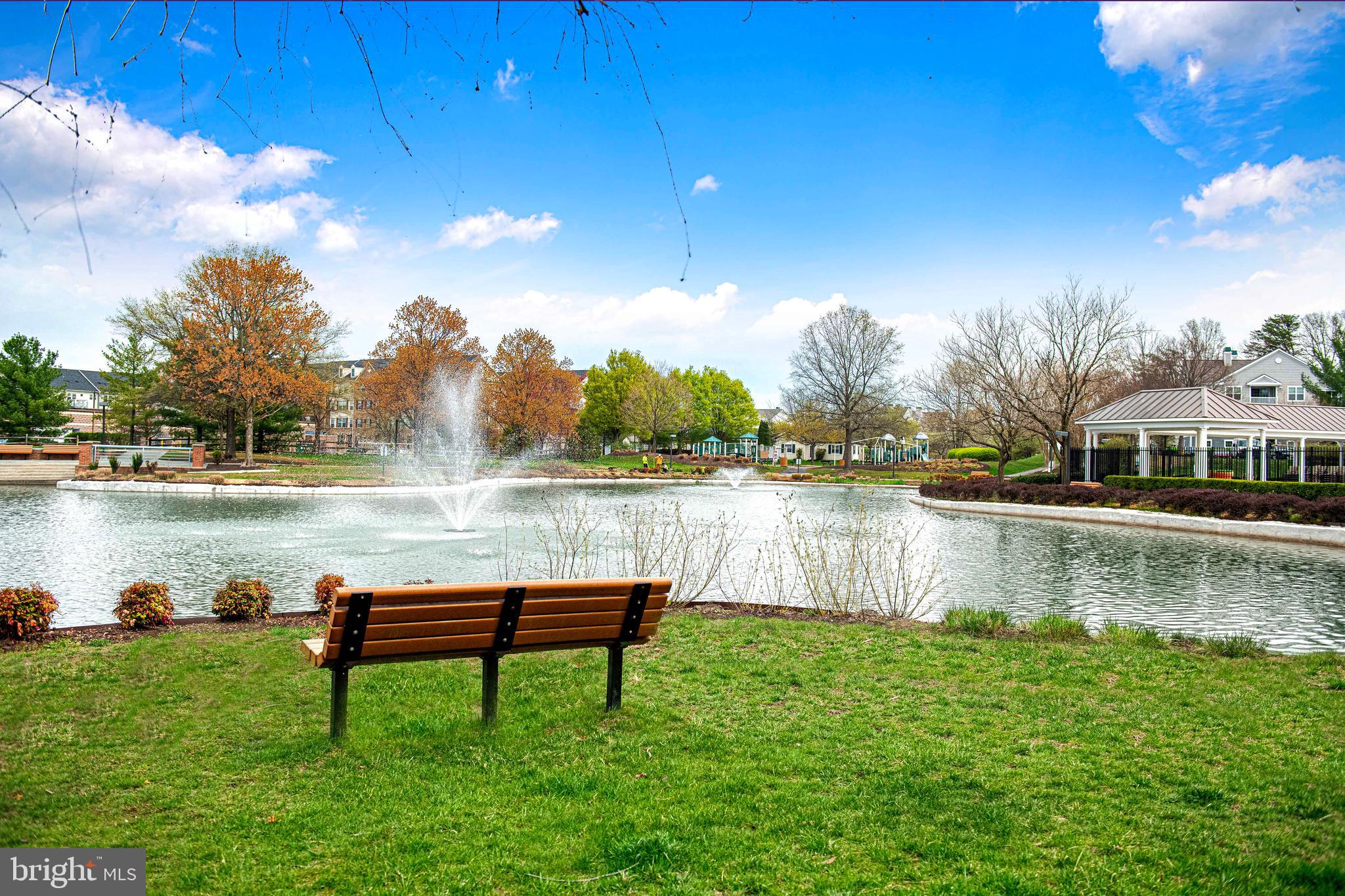 PINEY ORCHARD - Residential