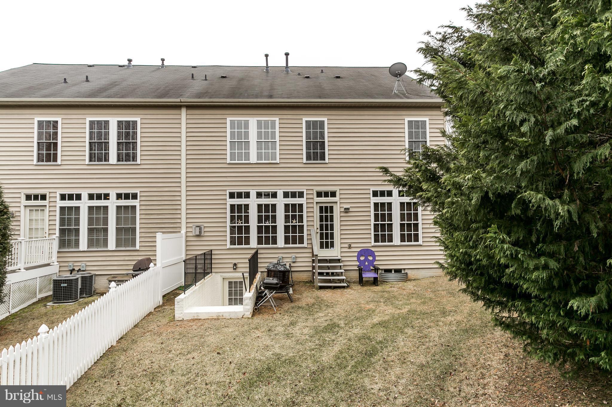 PERRY HALL MEADOWS - Residential