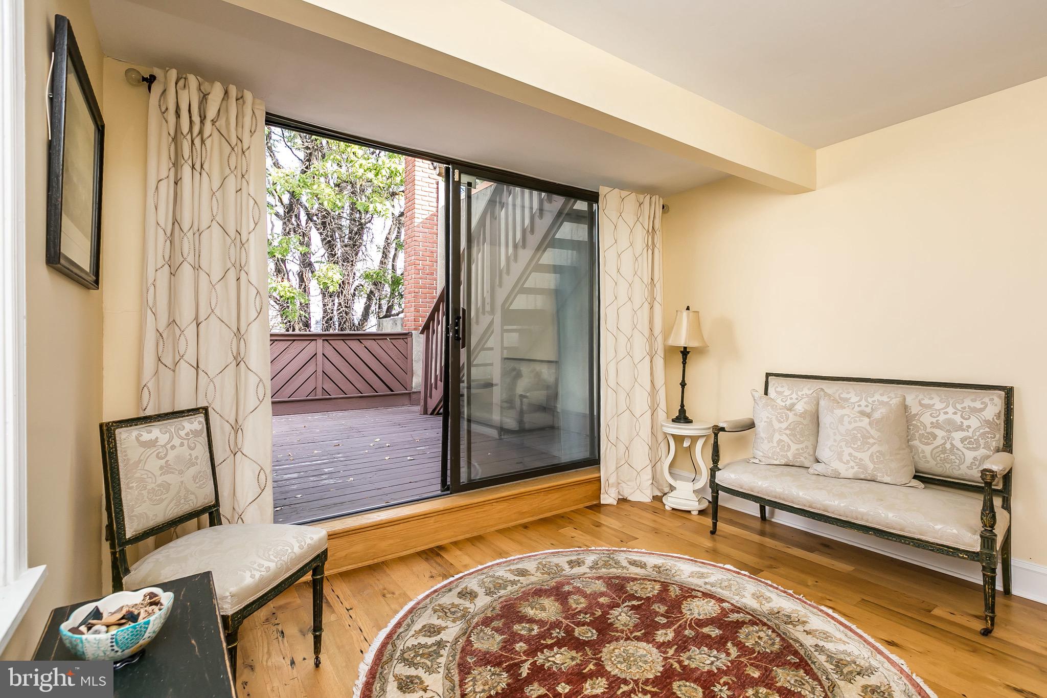 FEDERAL HILL HISTORIC DISTRICT - Residential Lease