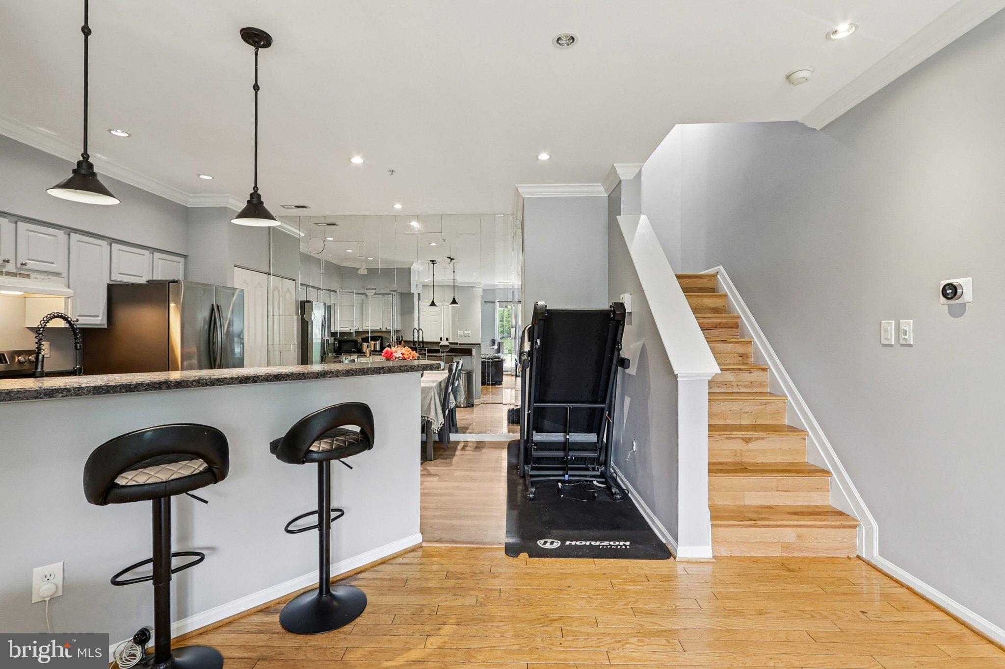 COVINGTON - Residential