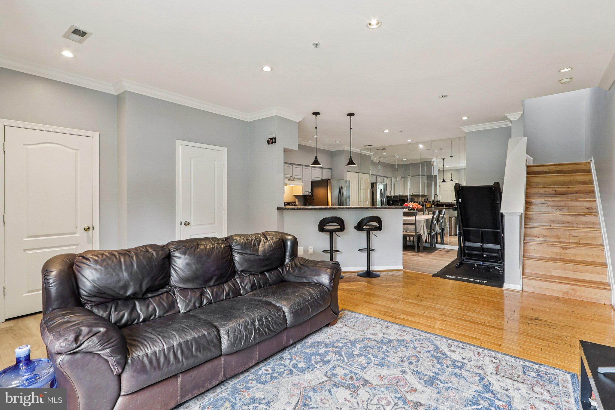 COVINGTON - Residential