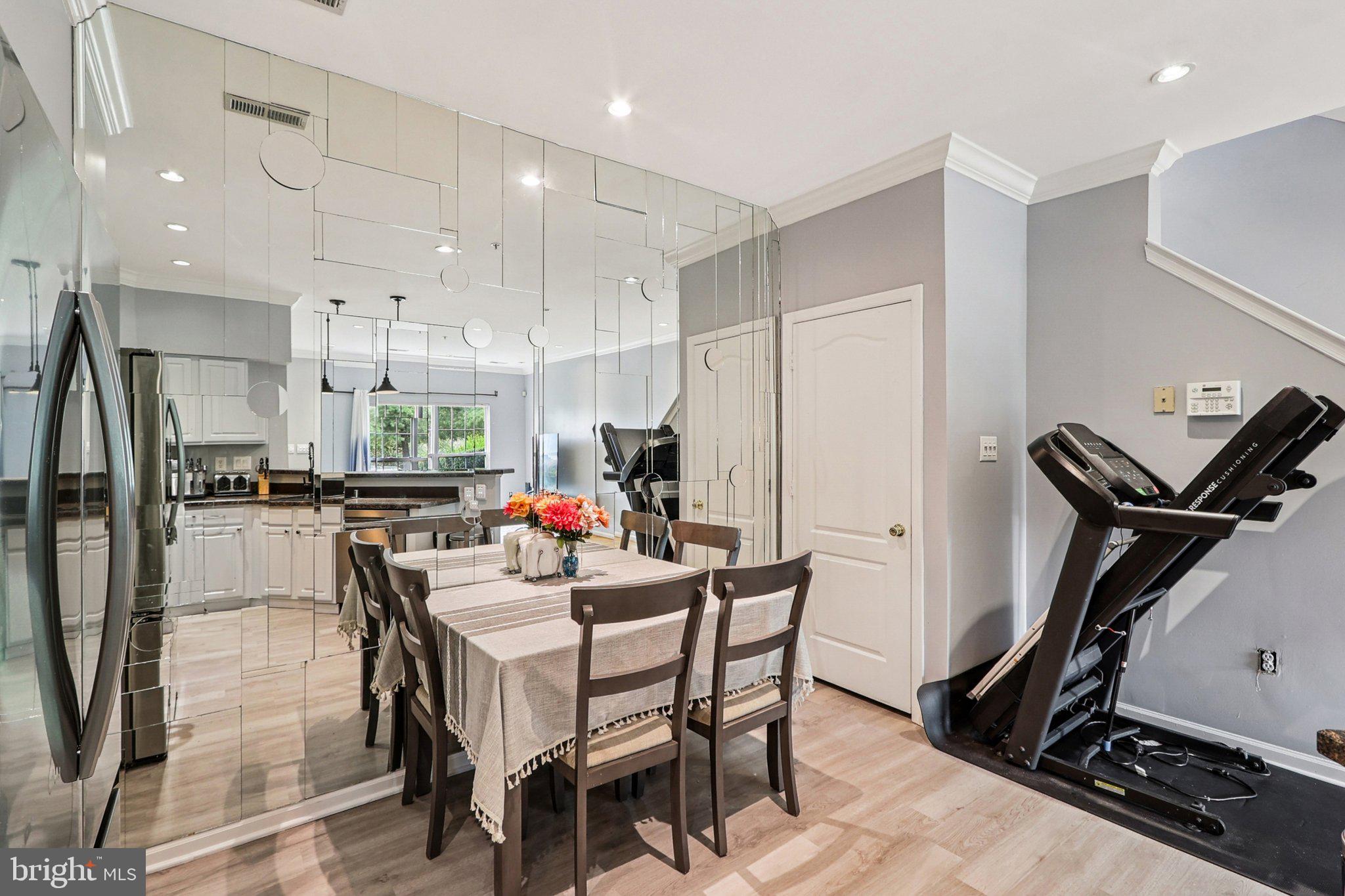 COVINGTON - Residential