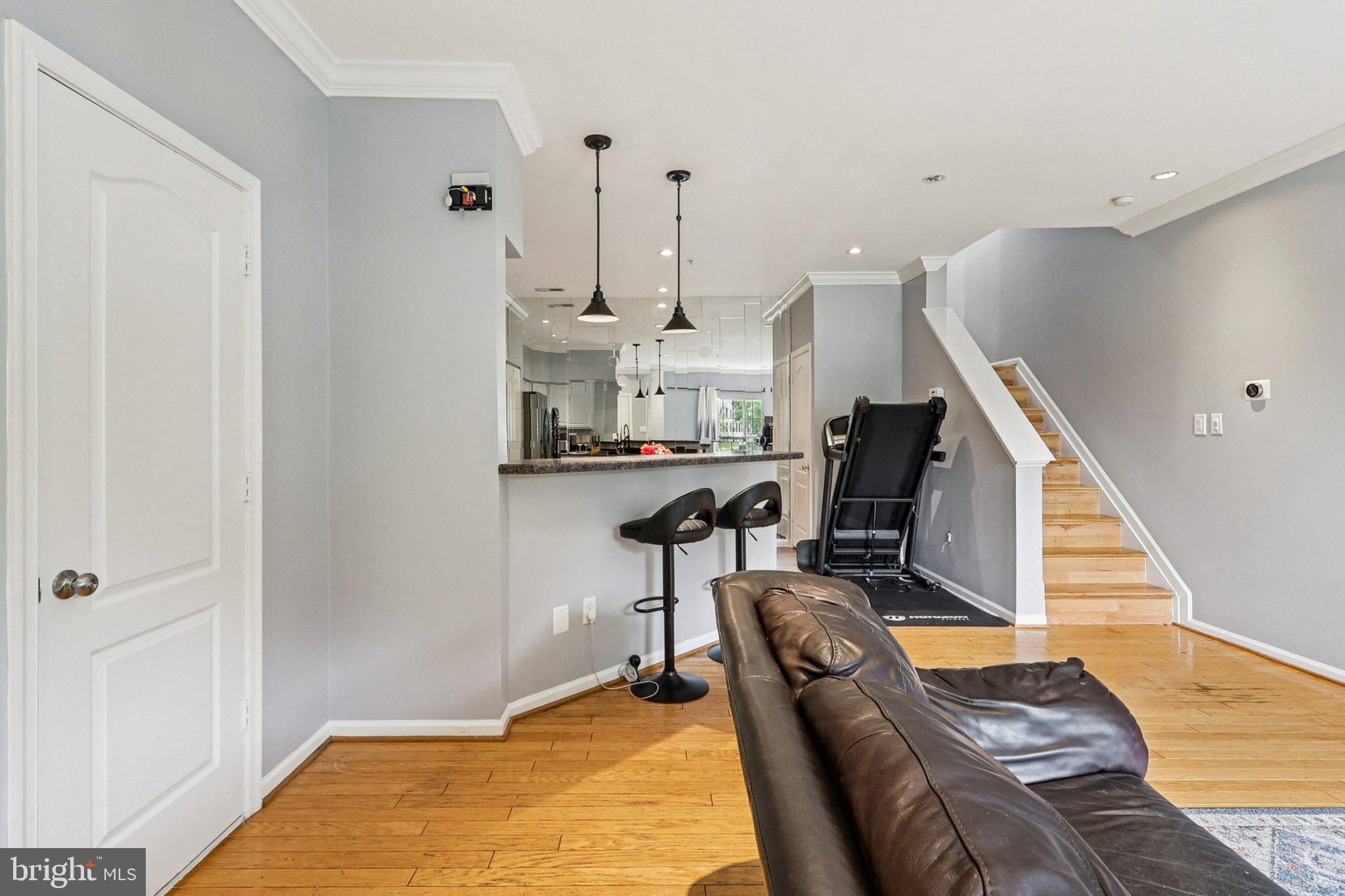 COVINGTON - Residential