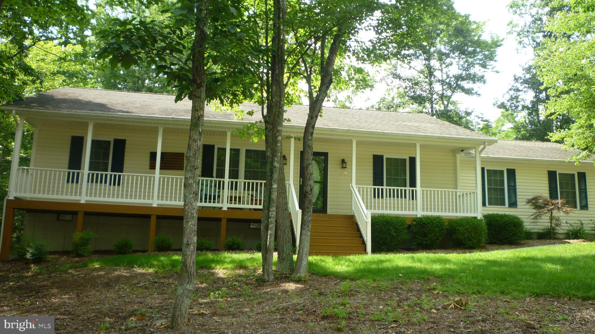 172 COTTONWOOD DRIVE