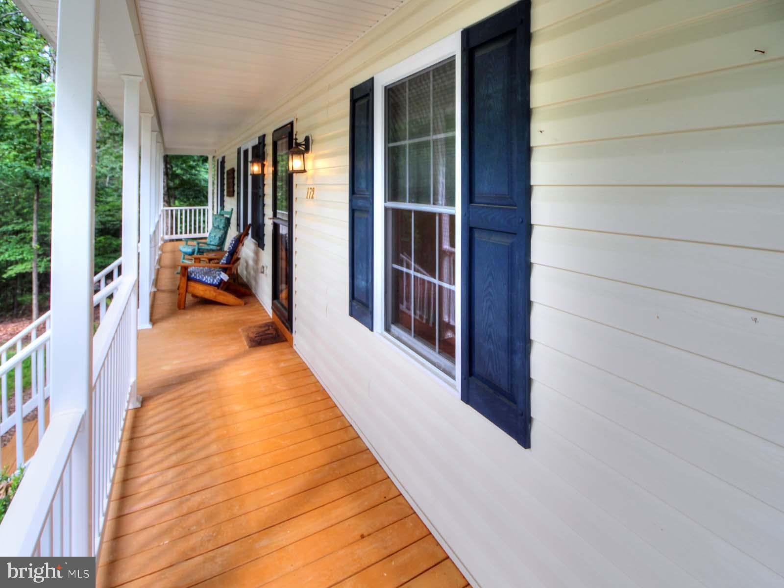 172 COTTONWOOD DRIVE