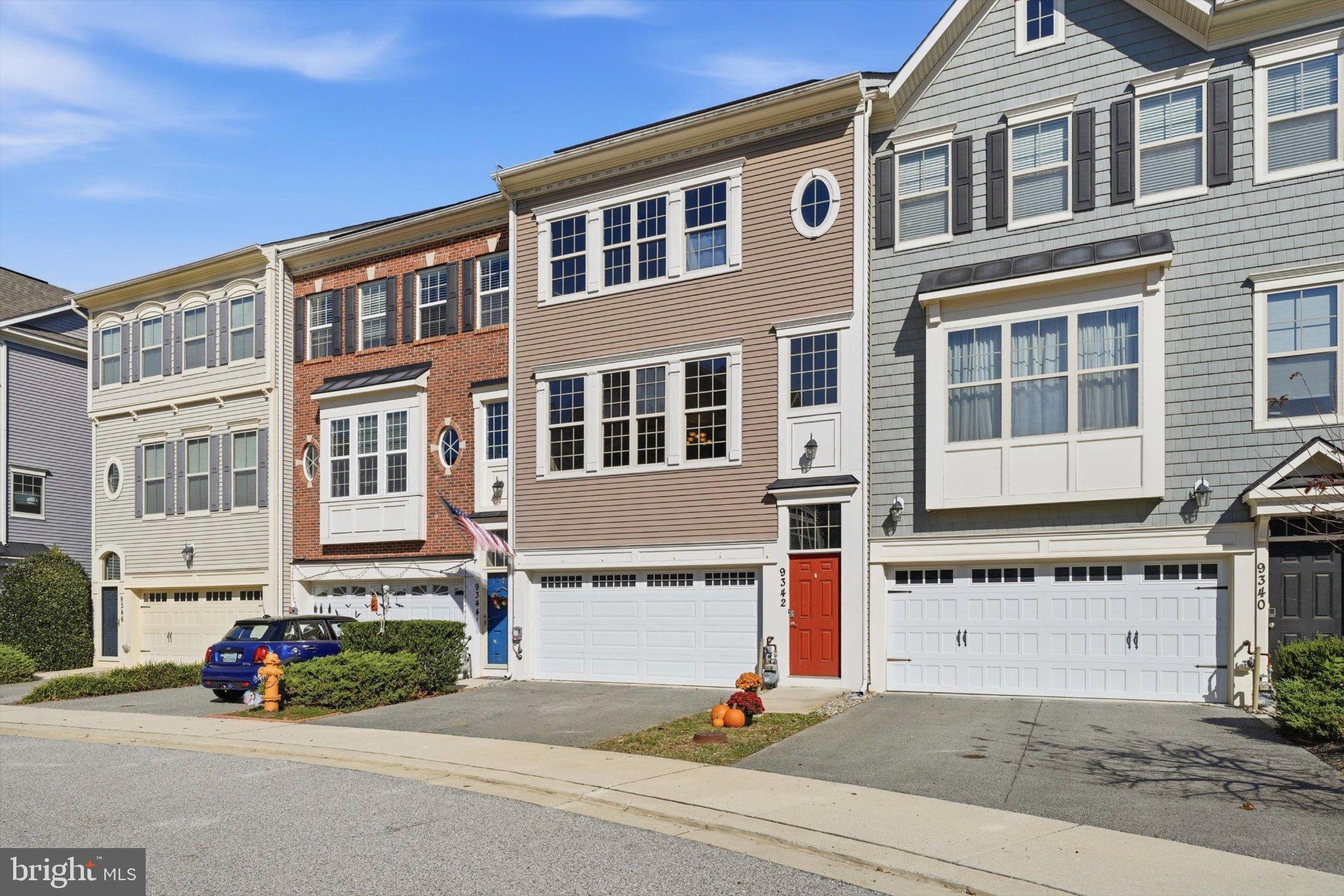 9342 ROCK RIPPLE LANE