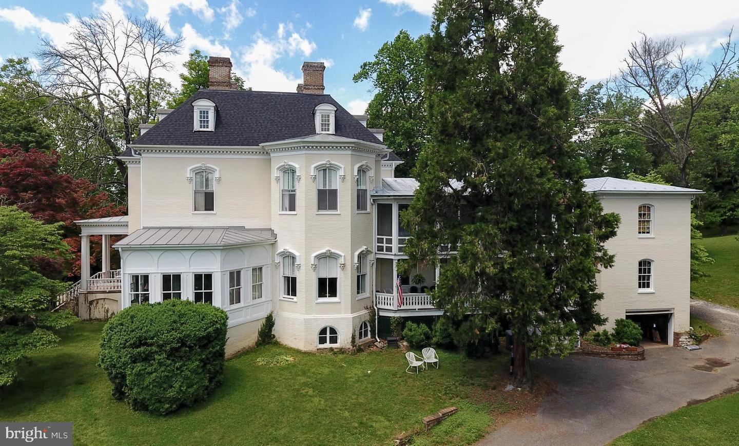 HISTORIC DOWNTOWN WINCHESTER - Residential