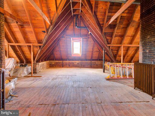 HISTORIC DOWNTOWN WINCHESTER - Residential