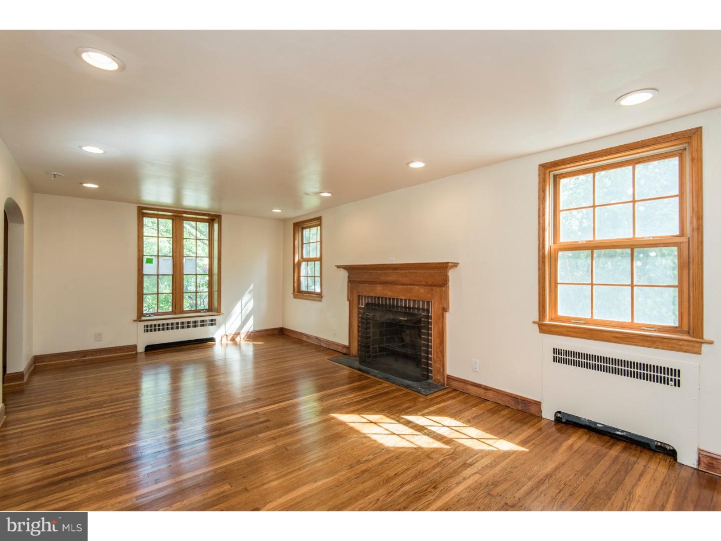 WYNNEWOOD - Residential