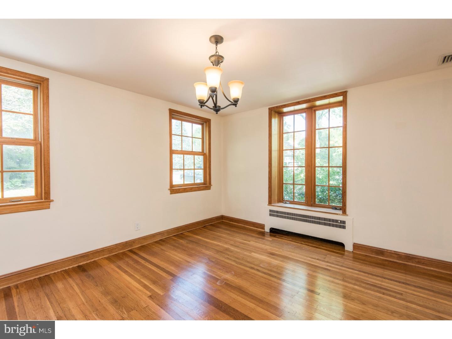 WYNNEWOOD - Residential