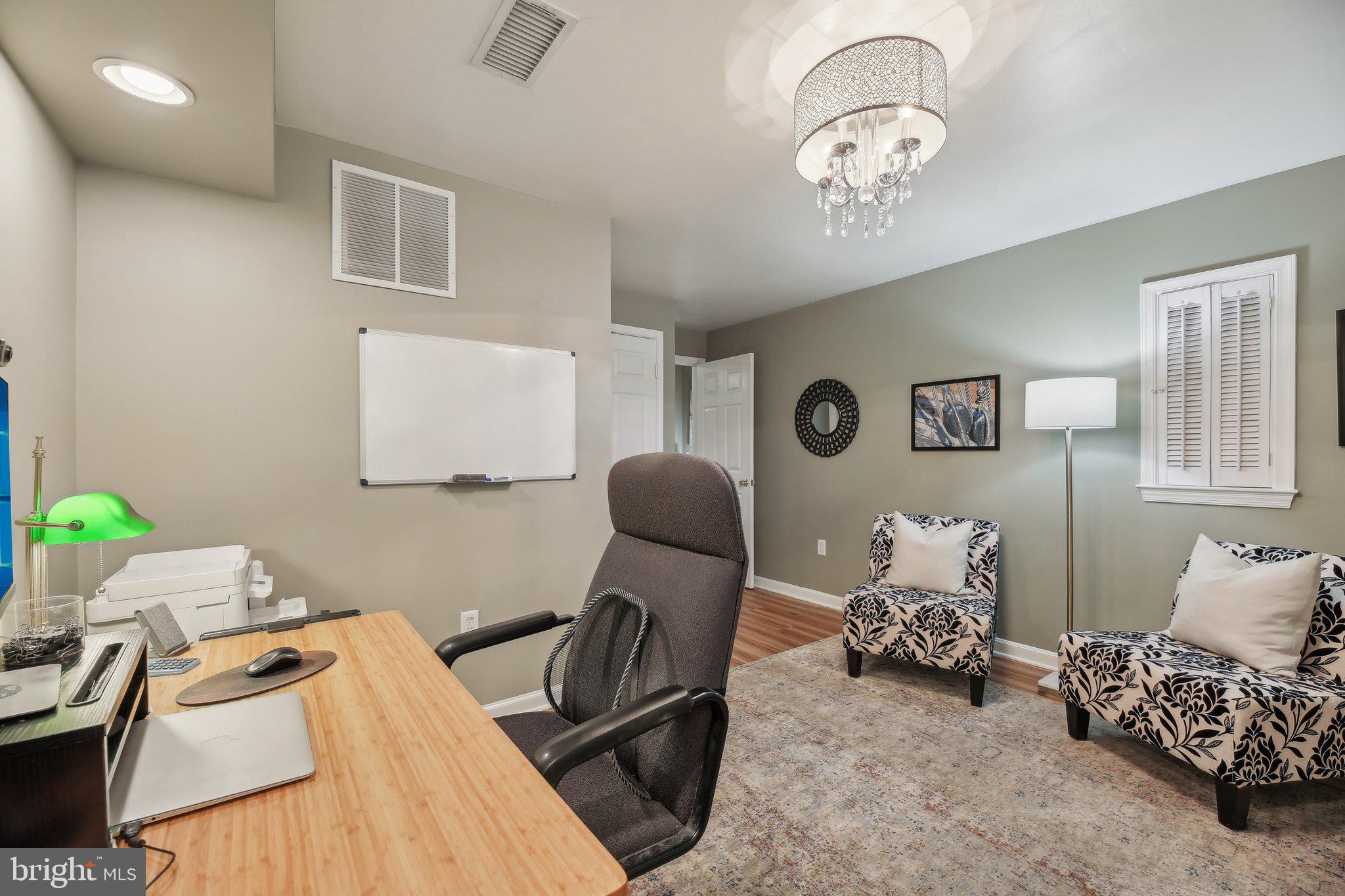 KINGS BRIDGE - Residential