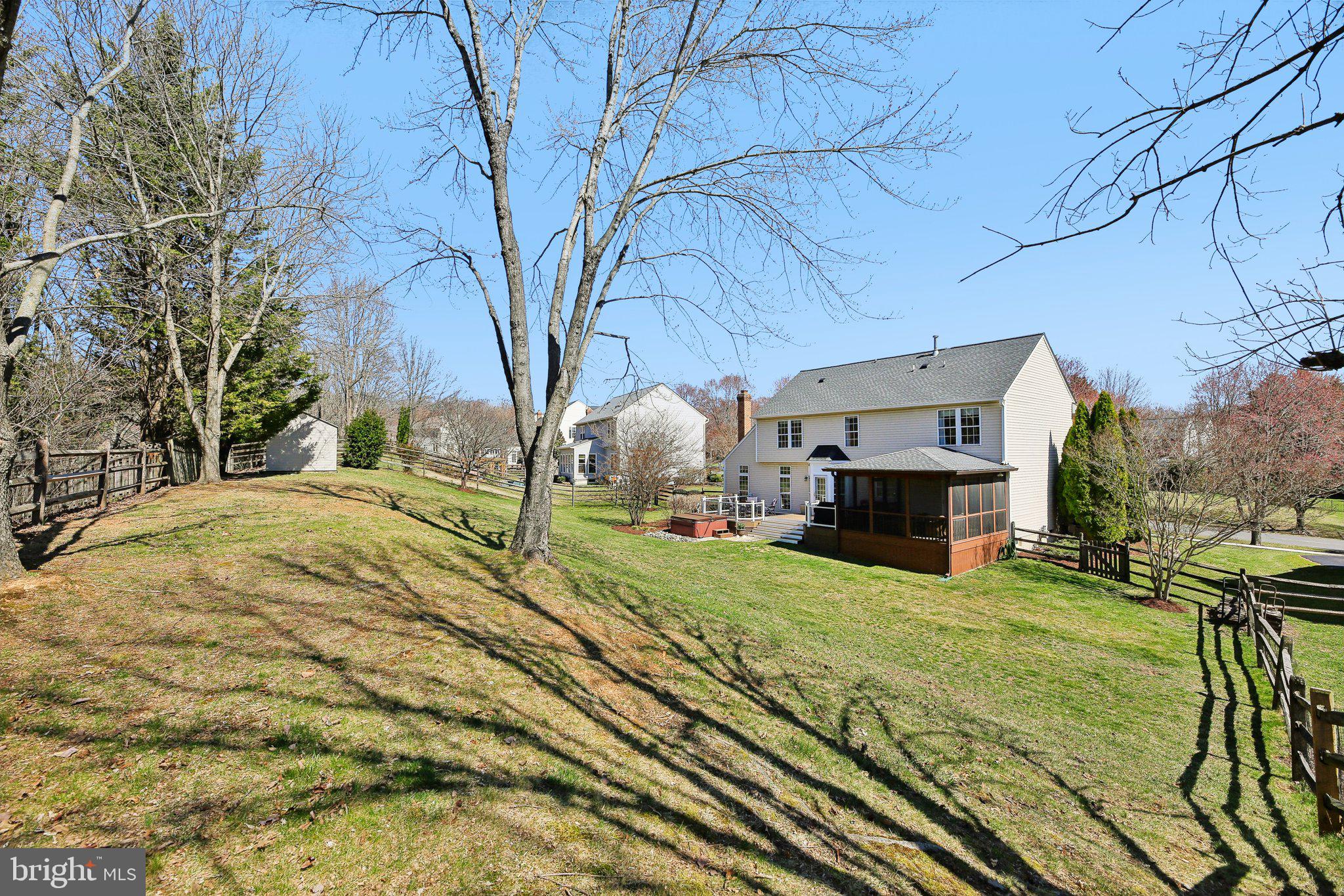 KINGS BRIDGE - Residential