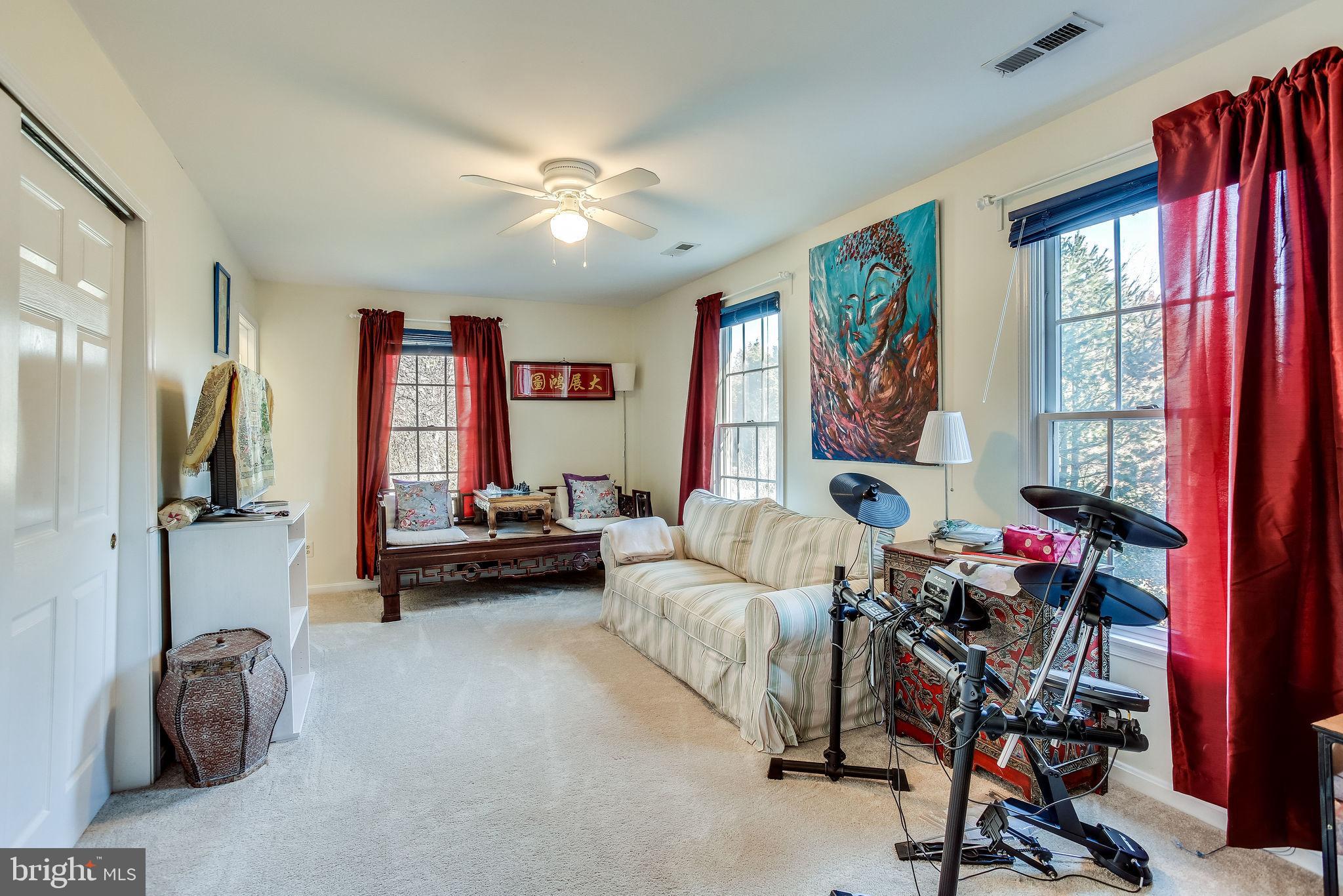 SUGAR CREEK - Residential