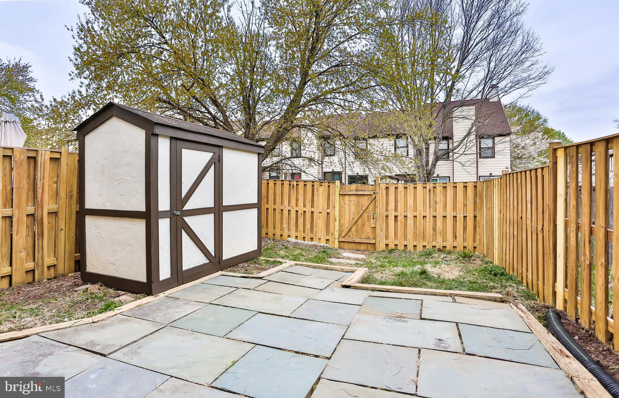 COUNTRYSIDE - Residential