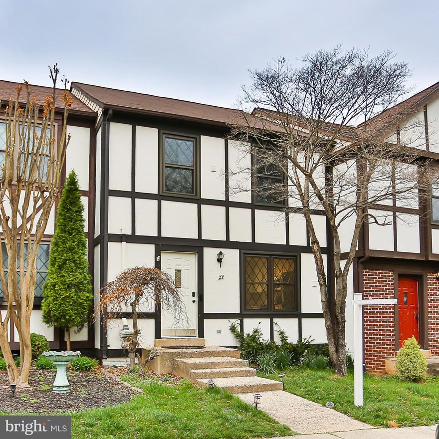 Nestled in a picturesque cul-de-sac, this beautifully updated chalet-style home is a true gem! From top to bottom, 29 Lyndhurst Ct has been thoughtfully renovated and is ready for its new owners.
Step inside to a spacious entryway featuring a convenient coat closet and a sleek, modern powder room. To the right, the gourmet kitchen shines with new quartz countertops, stainless steel appliances, elegant ceramic tile flooring, and ample space for a dining table.
The open-concept dining and family rooms are bathed in natural light, thanks to two sliding glass doors that lead to the peaceful, fully fenced backyard. A charming chalet-style shed, designed to match the home, adds both character and functionality to the outdoor space.
Upstairs, you’ll find three spacious bedrooms, all with vaulted ceilings. The primary suite boasts two closets and a newly remodeled en-suite bathroom. The additional bedrooms share a well-appointed full bath.
The finished basement offers a spacious entertainment area, perfect for movie nights or a home office. A large storage room with a washer and dryer provides plenty of additional space.
This home has been meticulously maintained with key updates, including fresh paint and new carpet throughout. Major system updates include a new water heater (2023), roof (2018), and HVAC system (2014). The washer and dryer are just a year old, and the kitchen appliances are between three and five years old.
Located in the highly sought-after Countryside community, residents enjoy fantastic amenities such as a scenic catch-and-release pond, fitness course, jogging and walking paths, tot lots, tennis and basketball courts, a community pool, and a meeting room.
With an unbeatable location just minutes from Dulles Town Center (4 min), Leesburg (15 min), Tysons Corner (25 min), and offering easy access to Washington, D.C., this home is the perfect blend of charm, convenience, and modern living.
Don’t miss this opportunity—schedule your showing today!