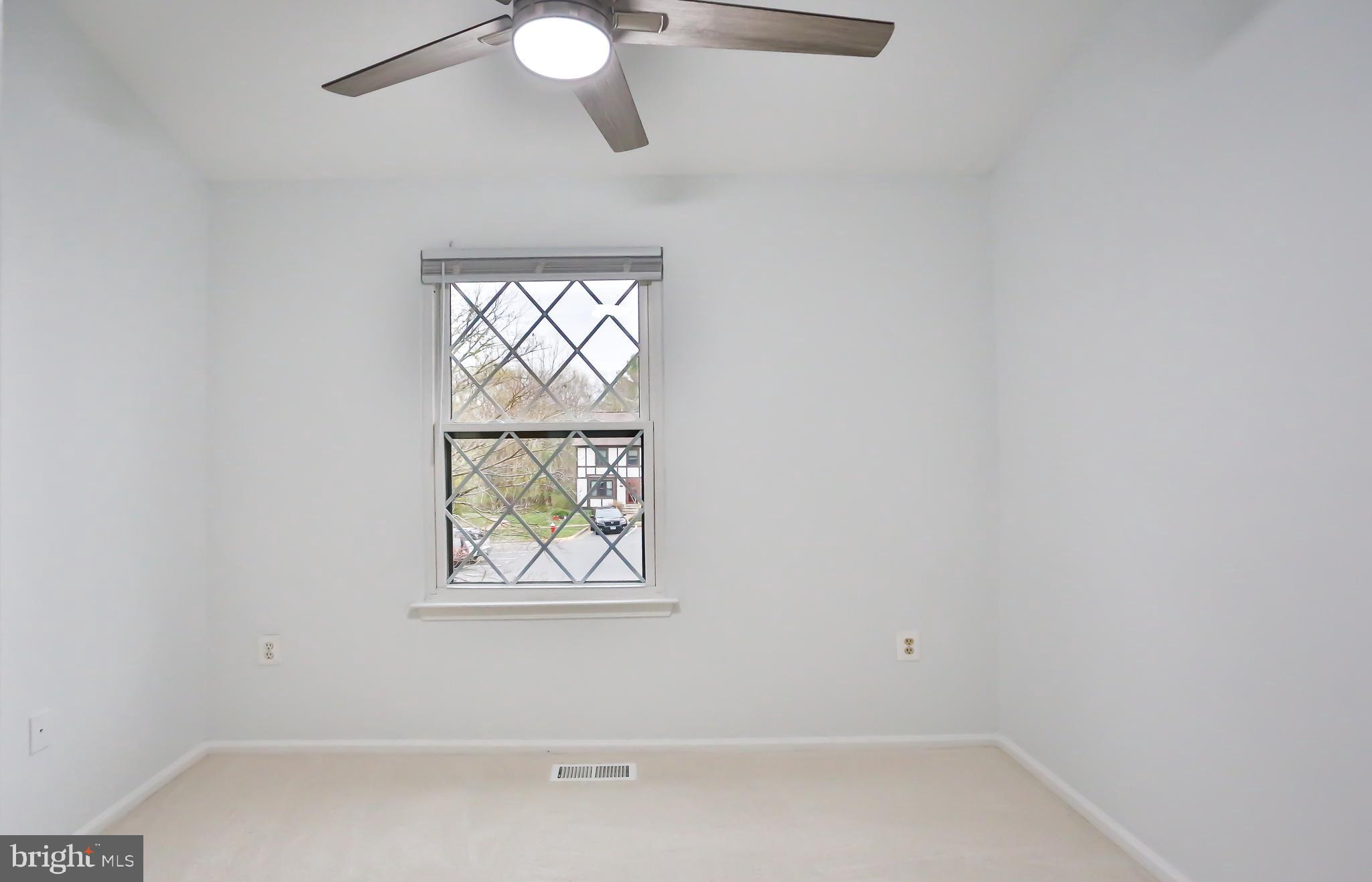 COUNTRYSIDE - Residential