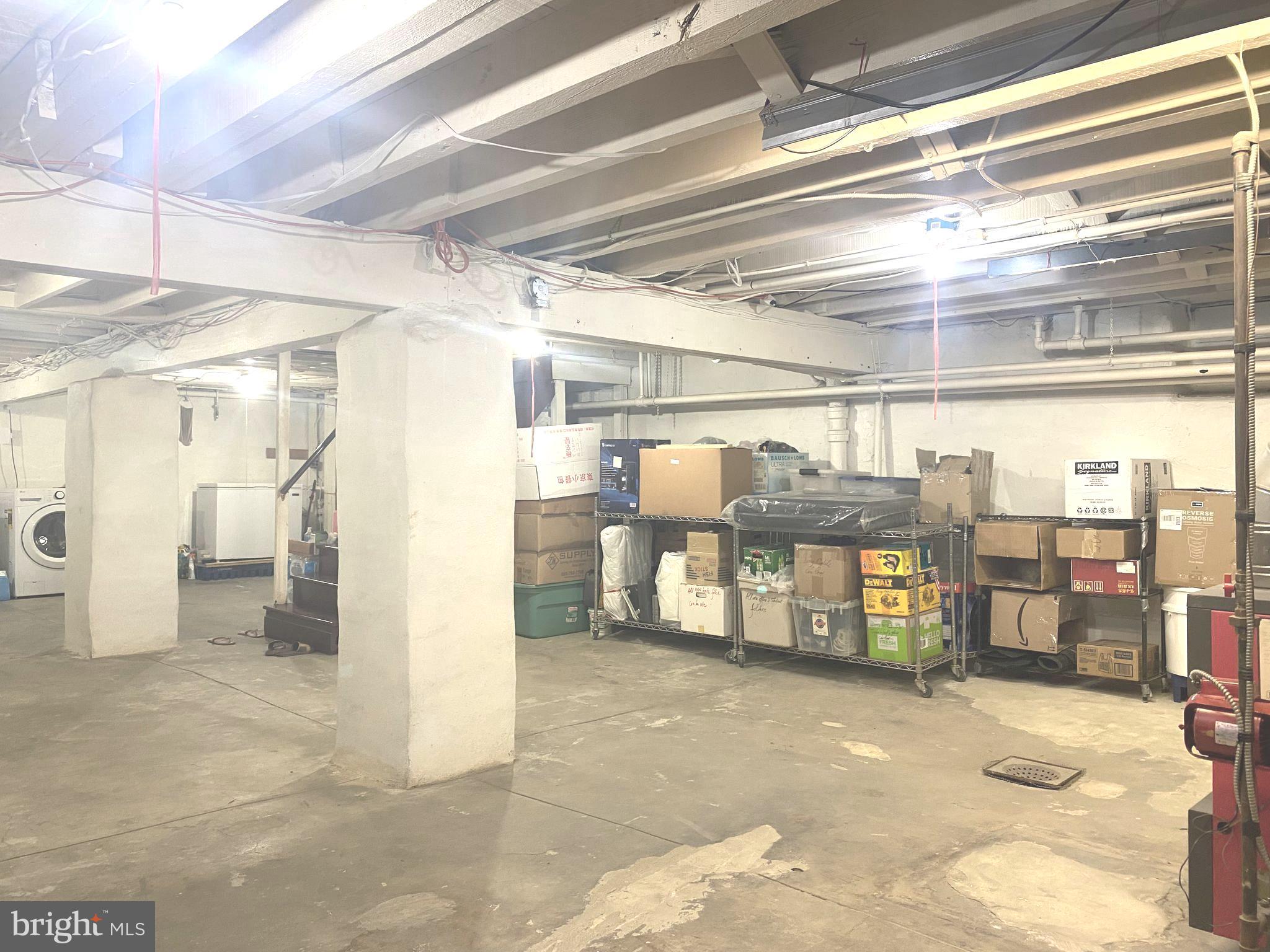 PHILADELPHIA - Residential