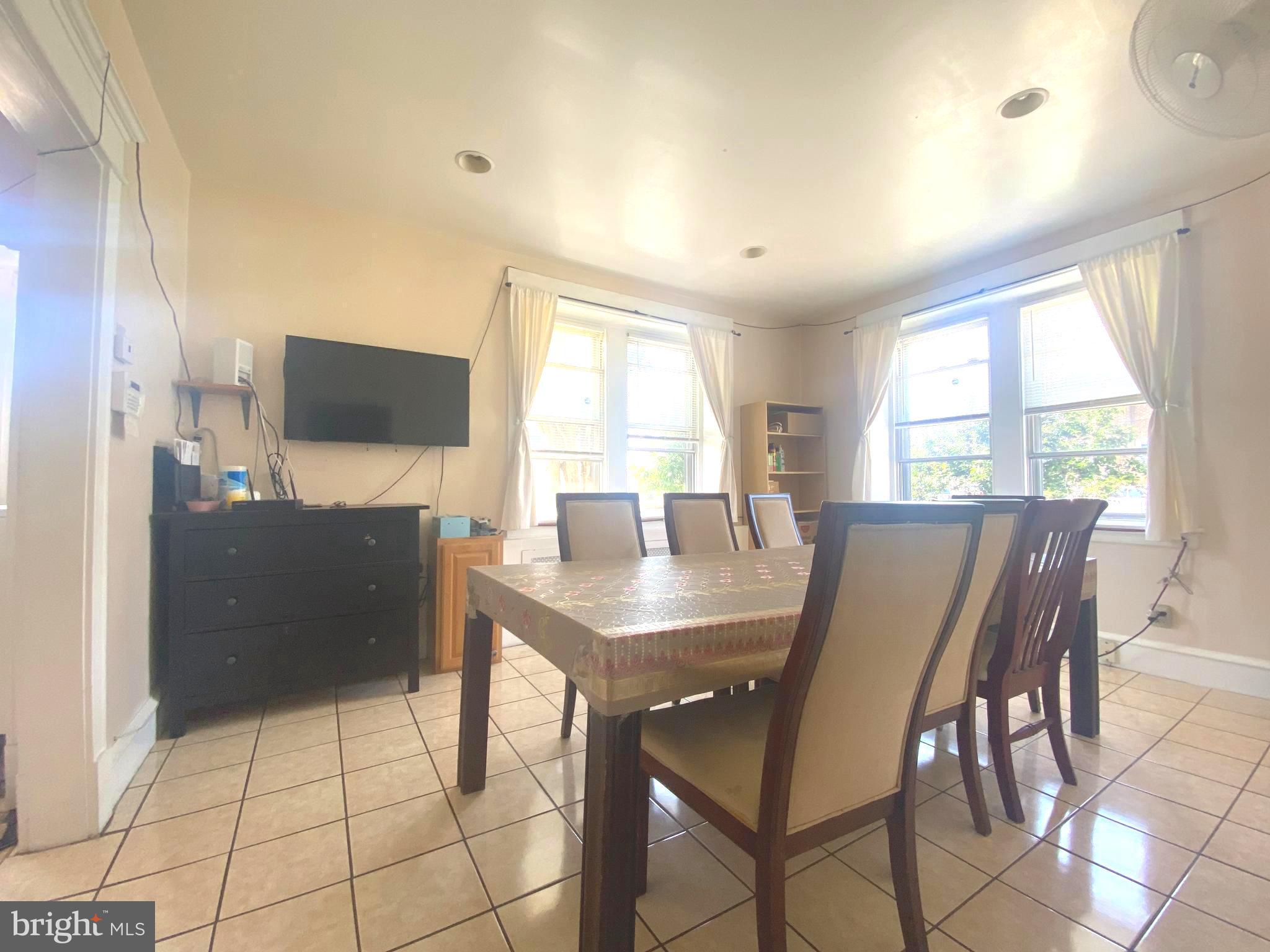 PHILADELPHIA - Residential