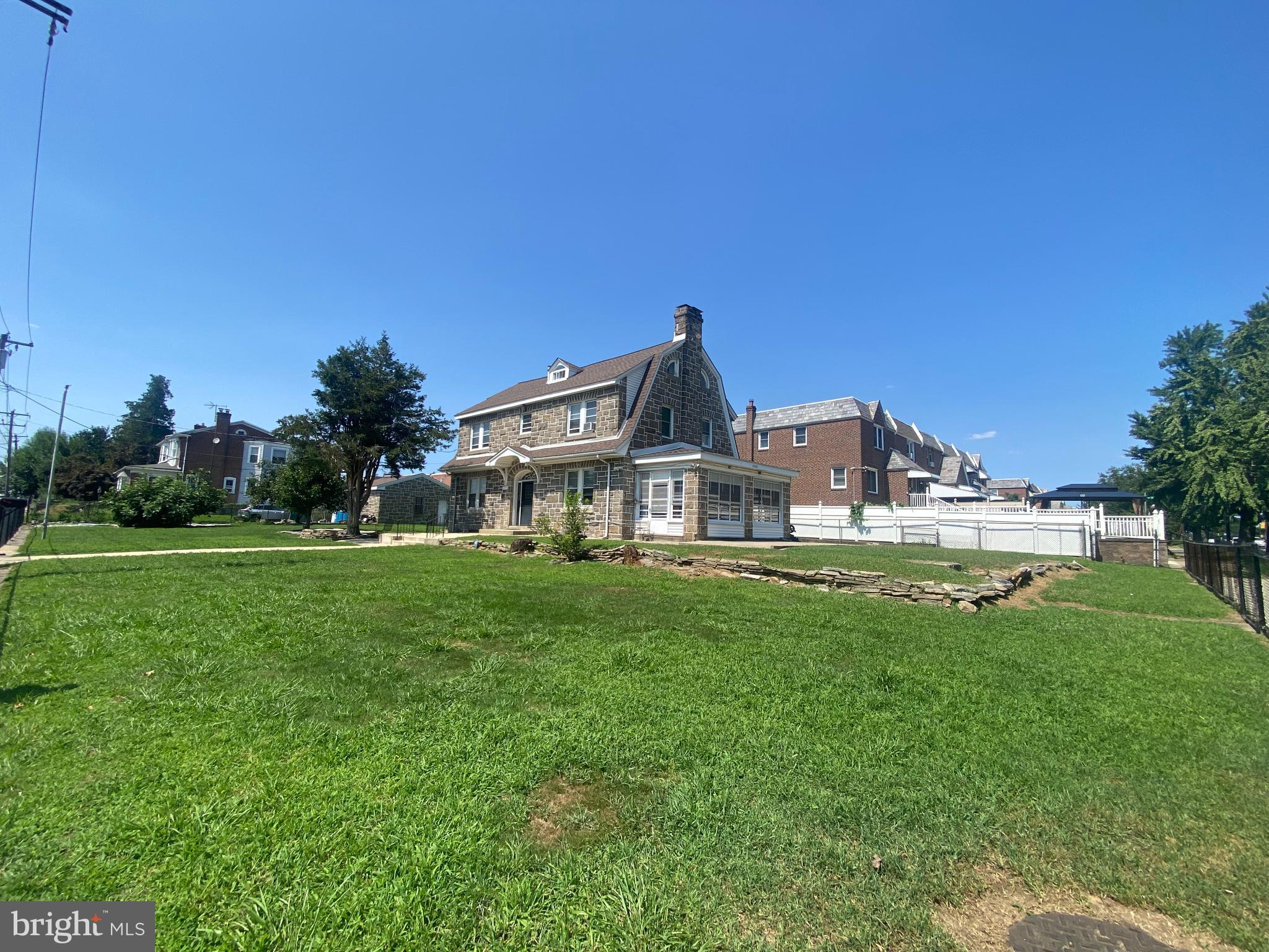 PHILADELPHIA - Residential