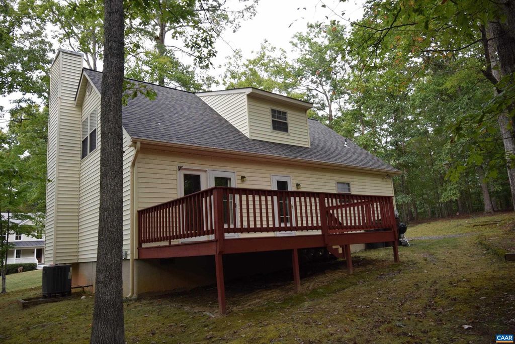 Photo of 13 Tobacco Ter, PALMYRA, VA 22963 (MLS # 669509)