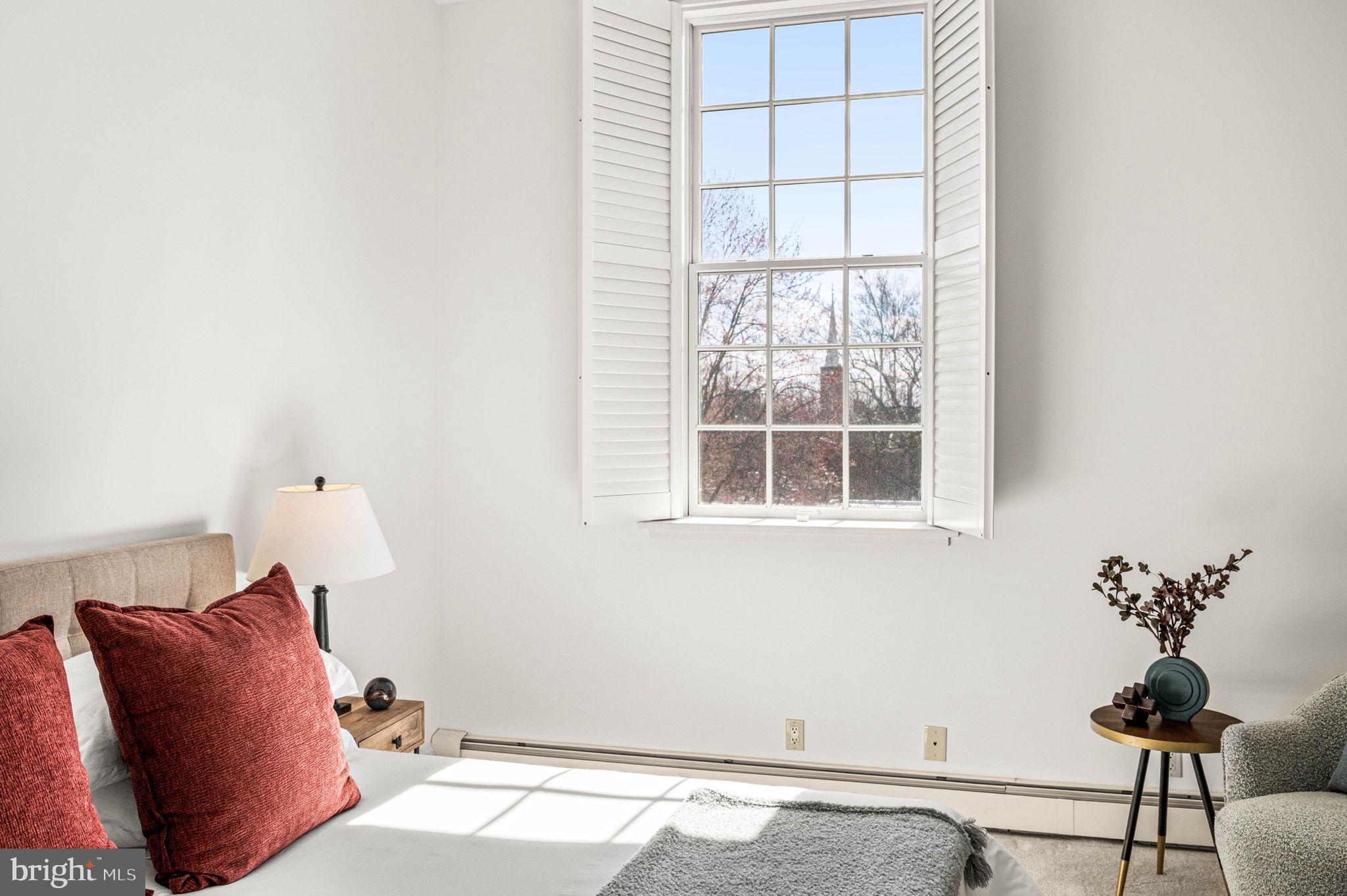 SOCIETY HILL - Residential