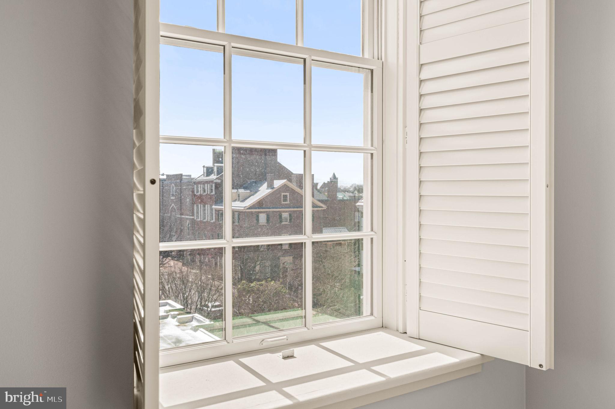 SOCIETY HILL - Residential