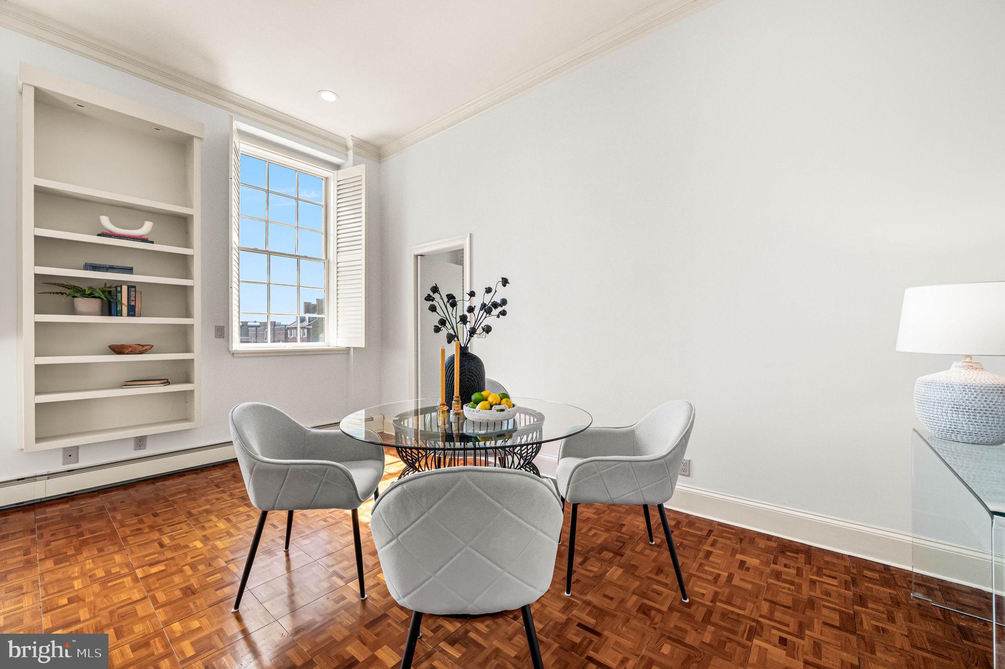 SOCIETY HILL - Residential