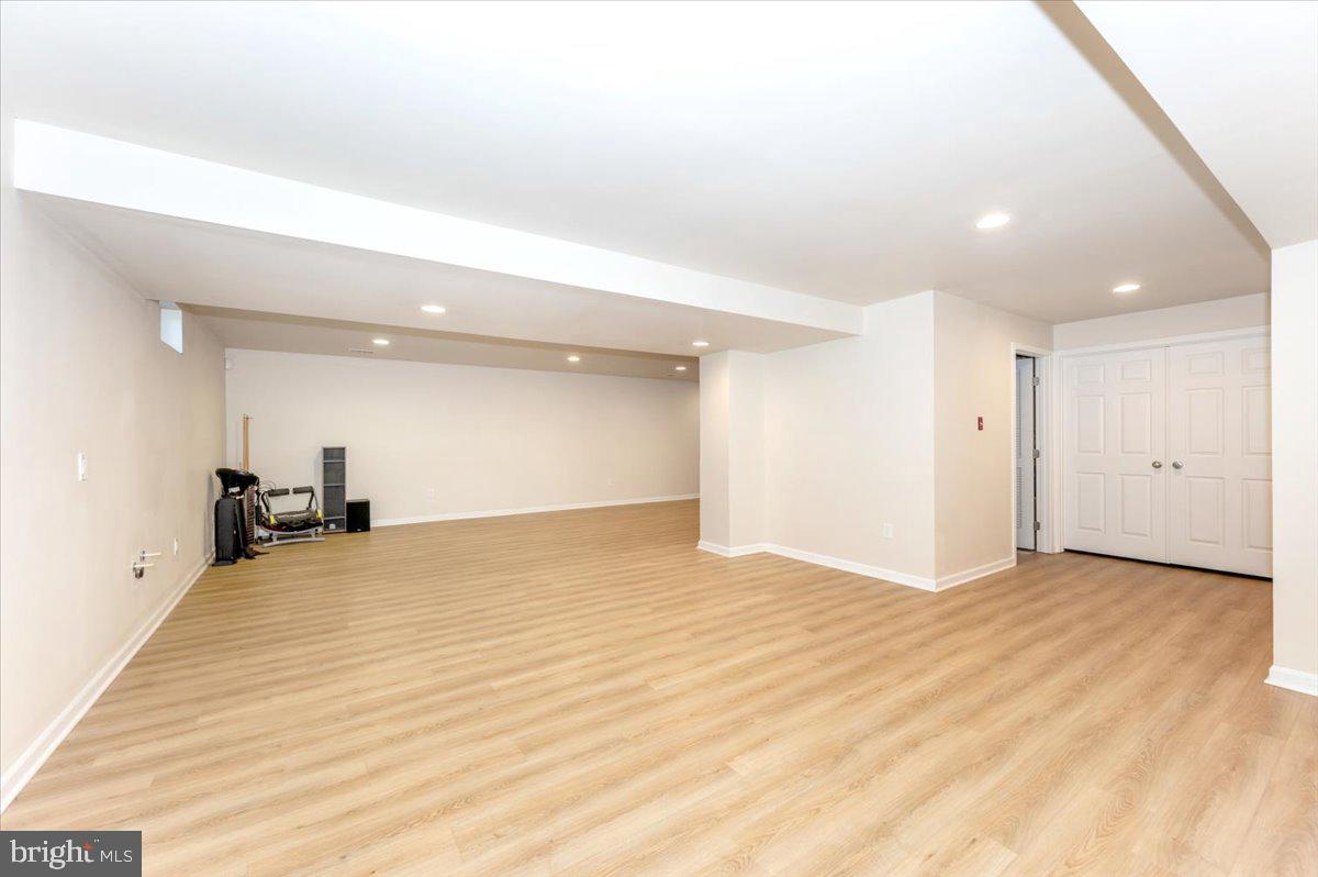 HAGERS CROSSING - Residential