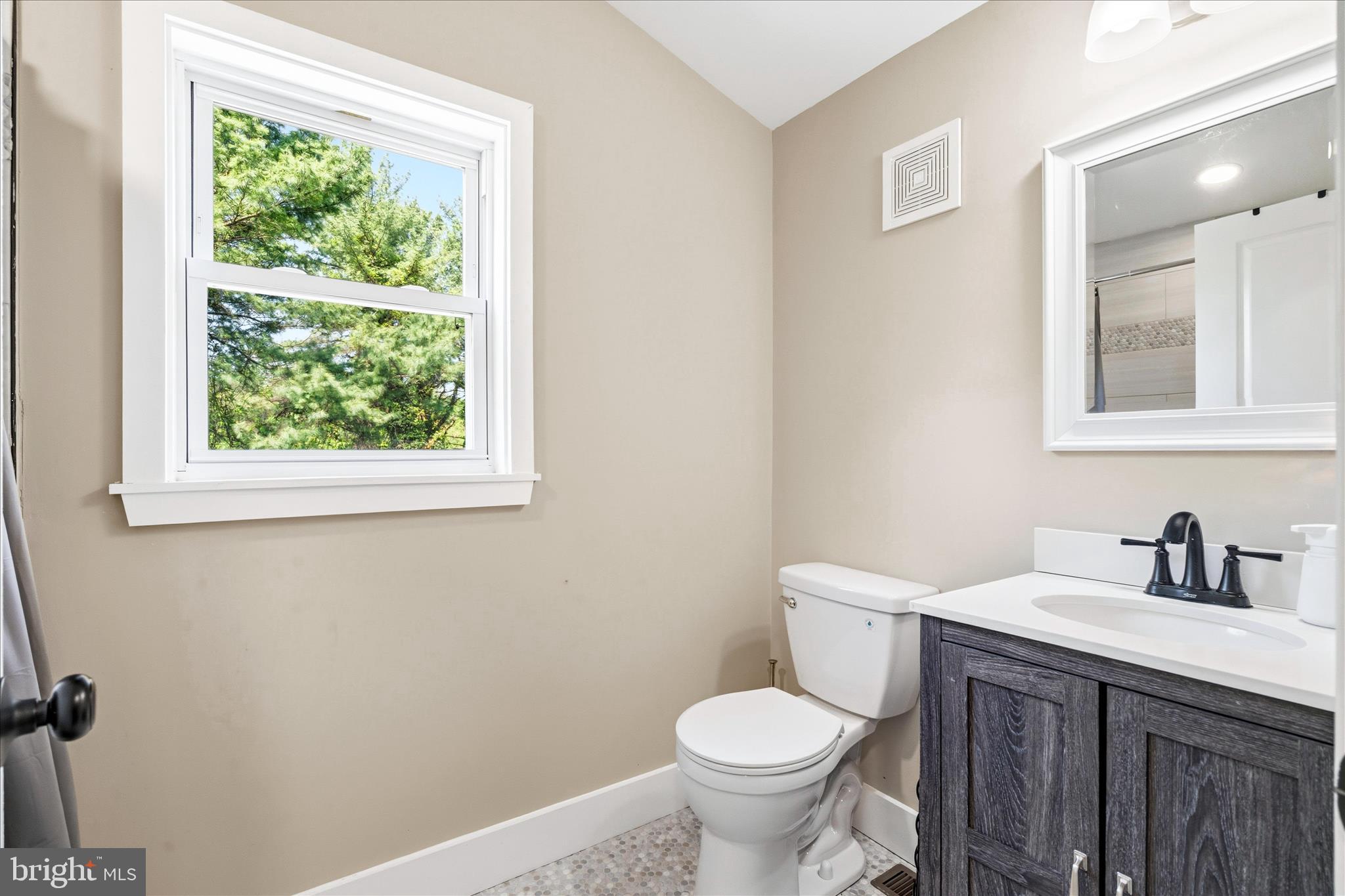 MOUNT WASHINGTON - Residential
