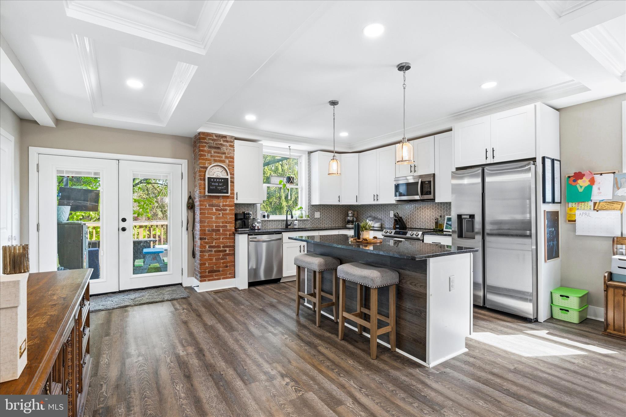 MOUNT WASHINGTON - Residential