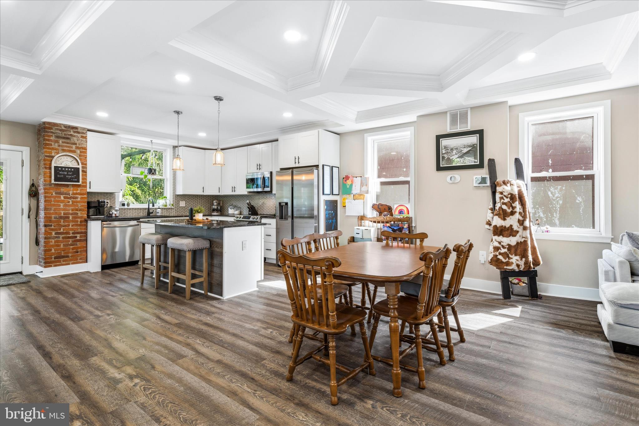 MOUNT WASHINGTON - Residential