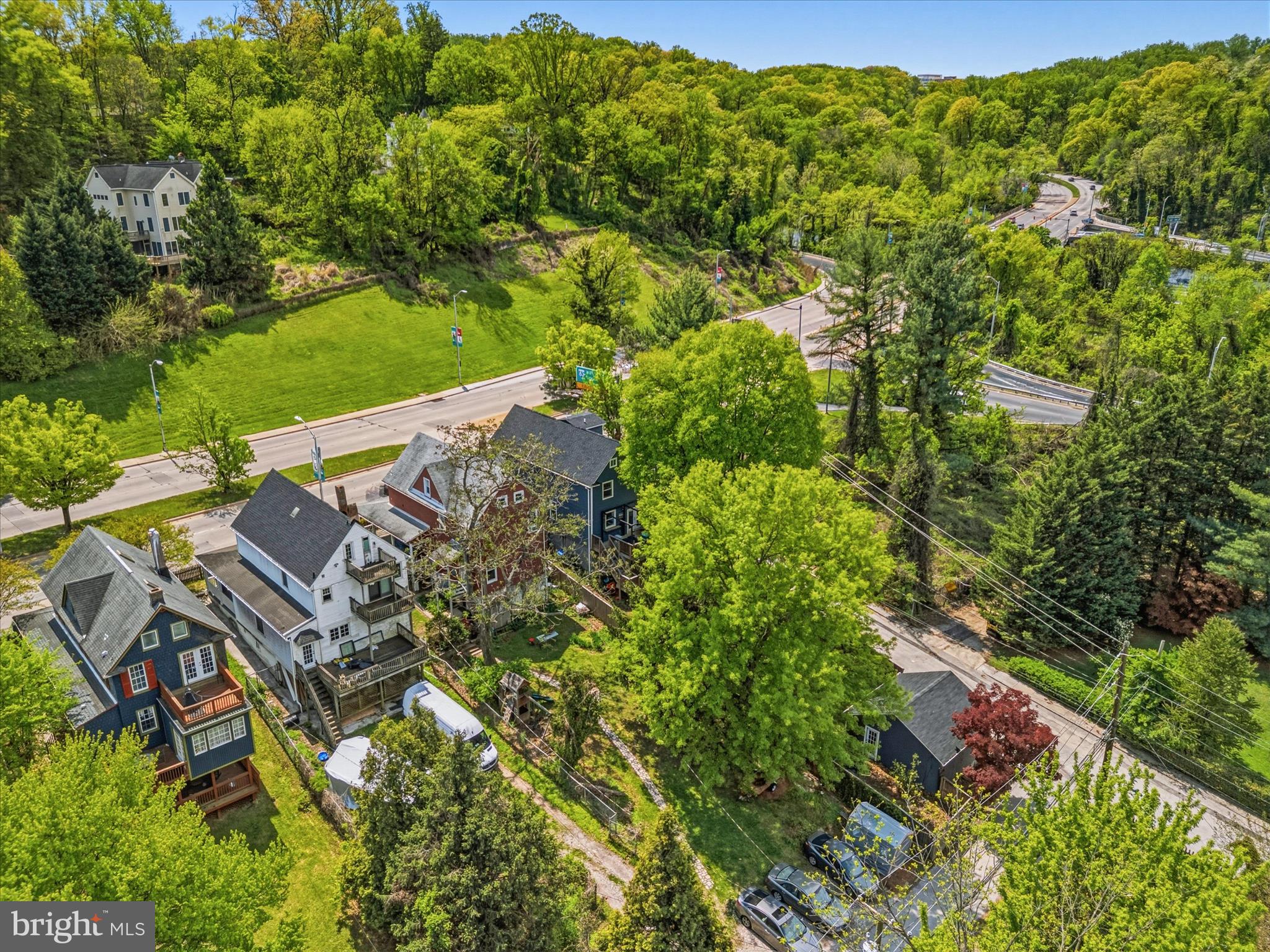 MOUNT WASHINGTON - Residential
