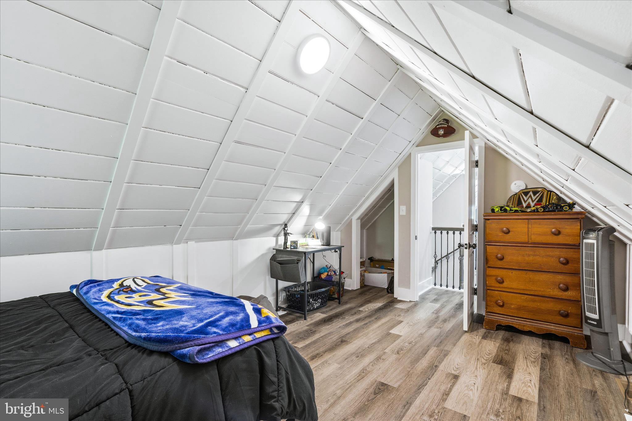 MOUNT WASHINGTON - Residential