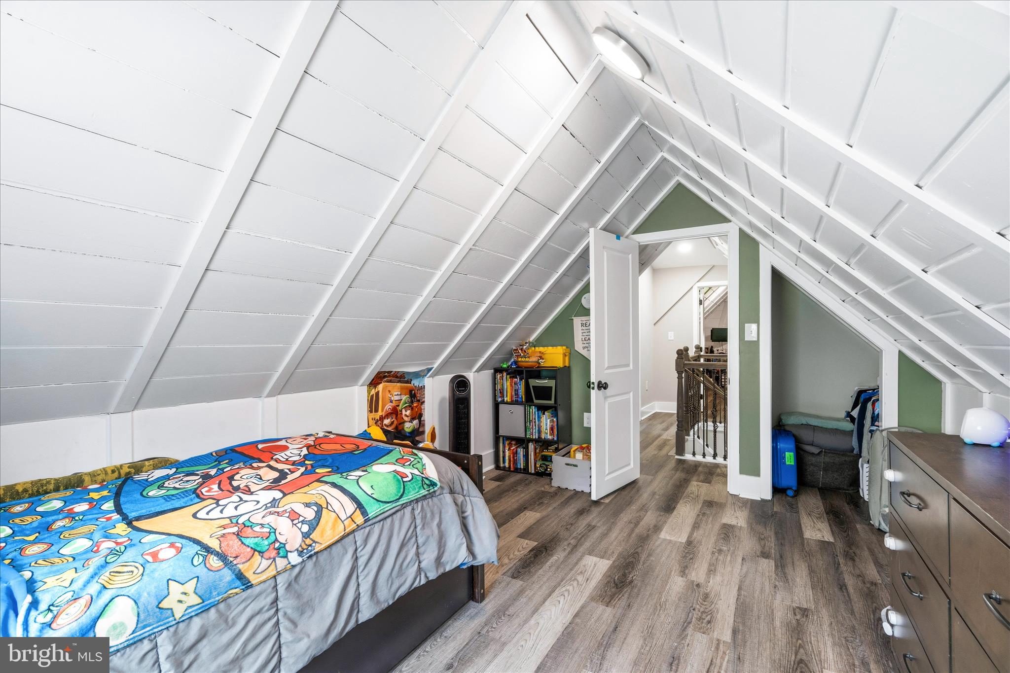 MOUNT WASHINGTON - Residential