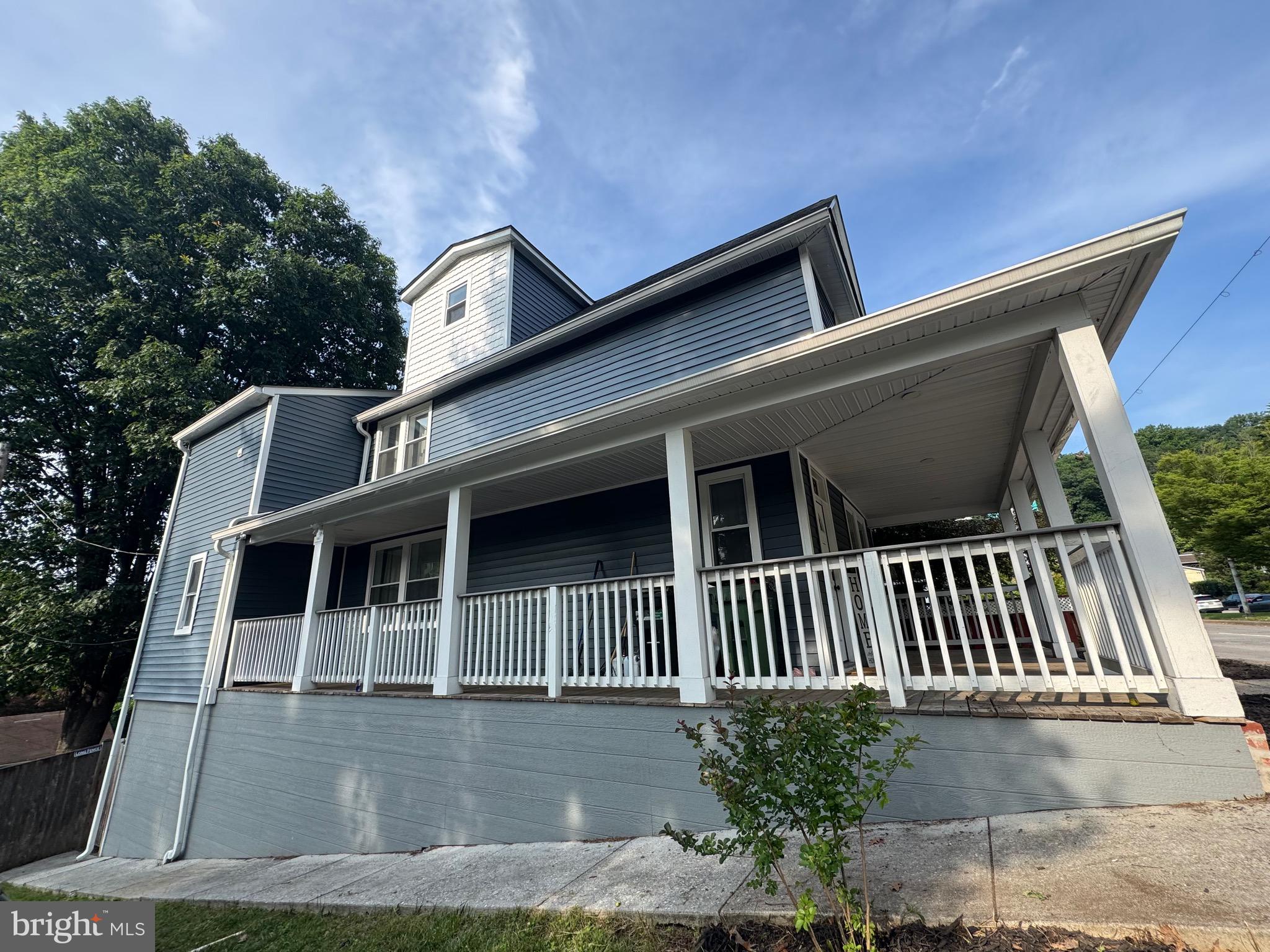 MOUNT WASHINGTON - Residential