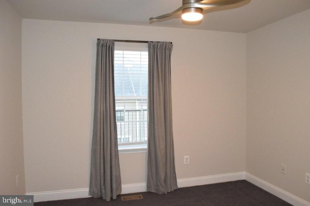 OXFORD SQUARE - Residential