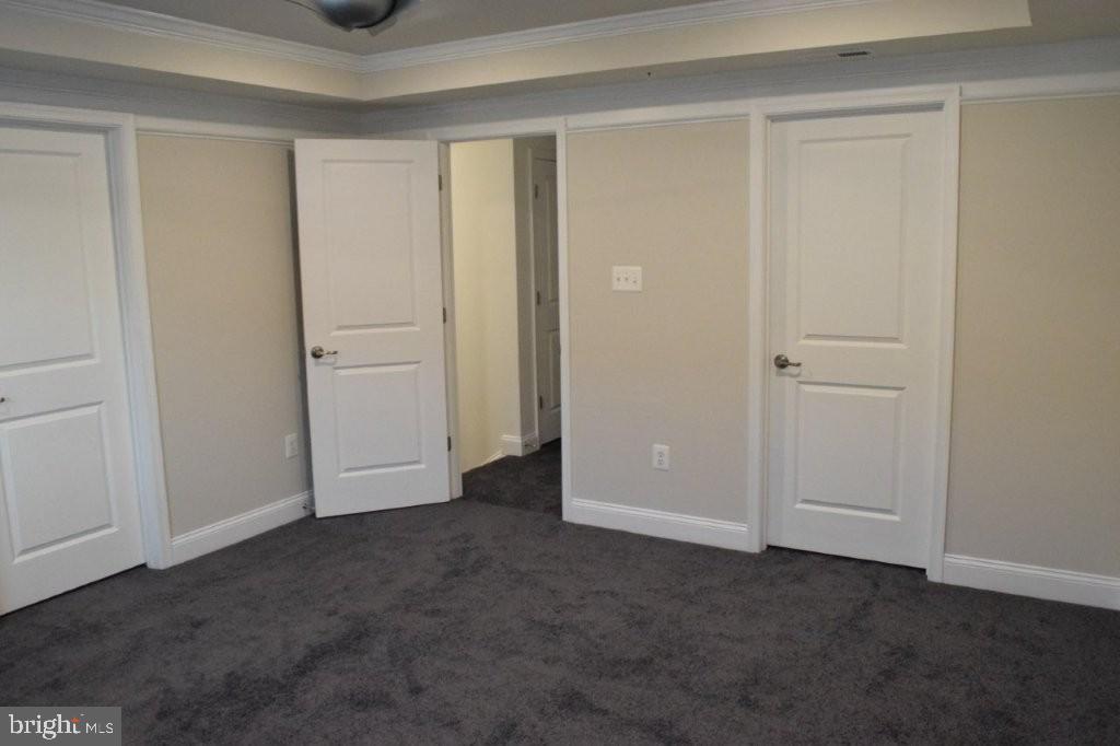 OXFORD SQUARE - Residential