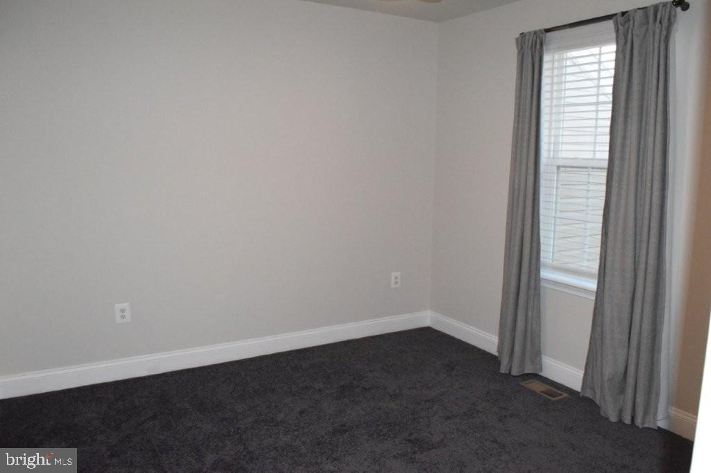 OXFORD SQUARE - Residential